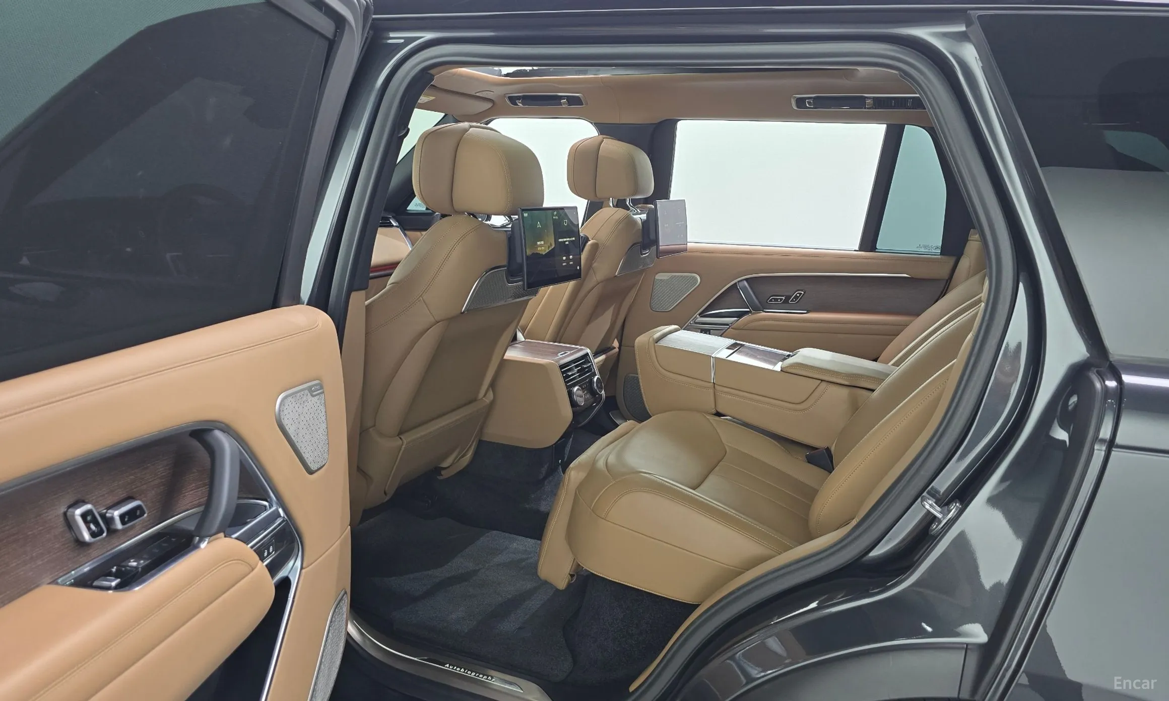 Land Rover Range Rover 5th Generation превью 12