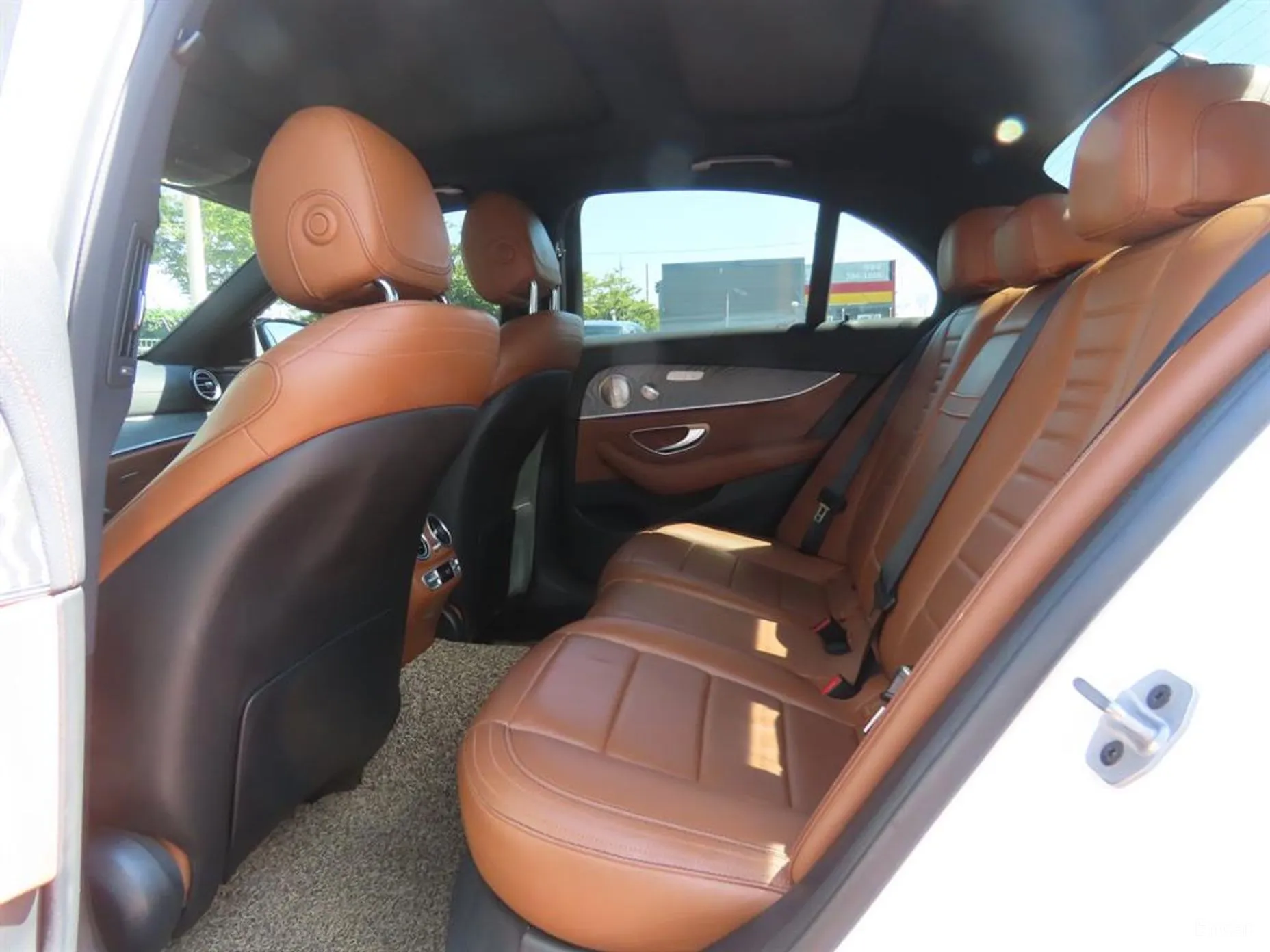 Mercedes Benz E-Class W213 превью 8