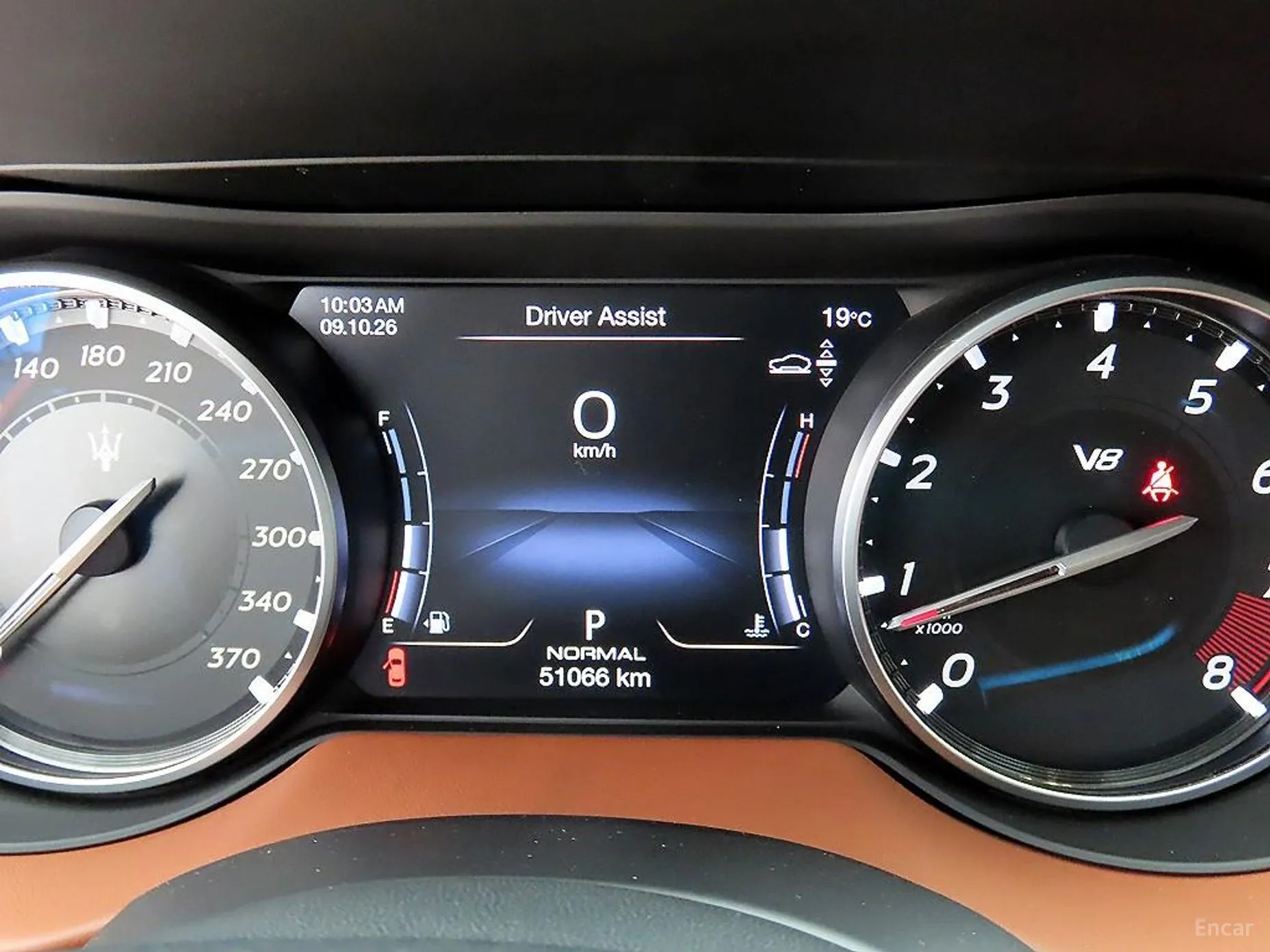 Maserati Levante превью 9