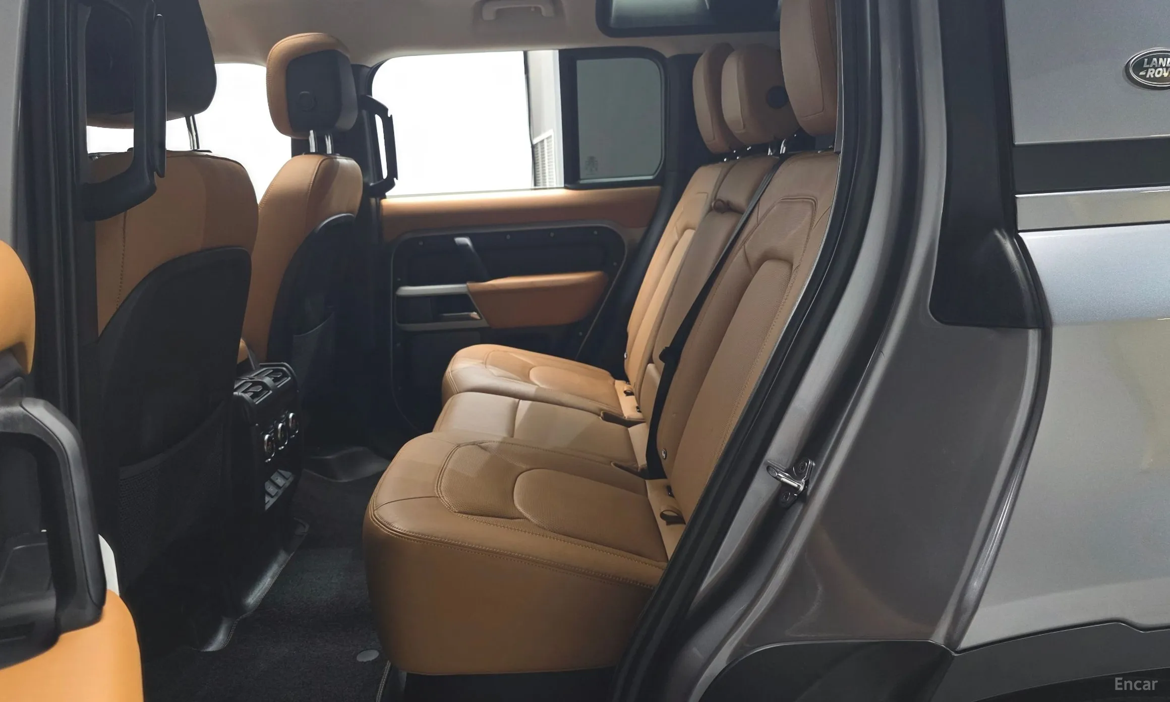 Land Rover Defender (L663) превью 12