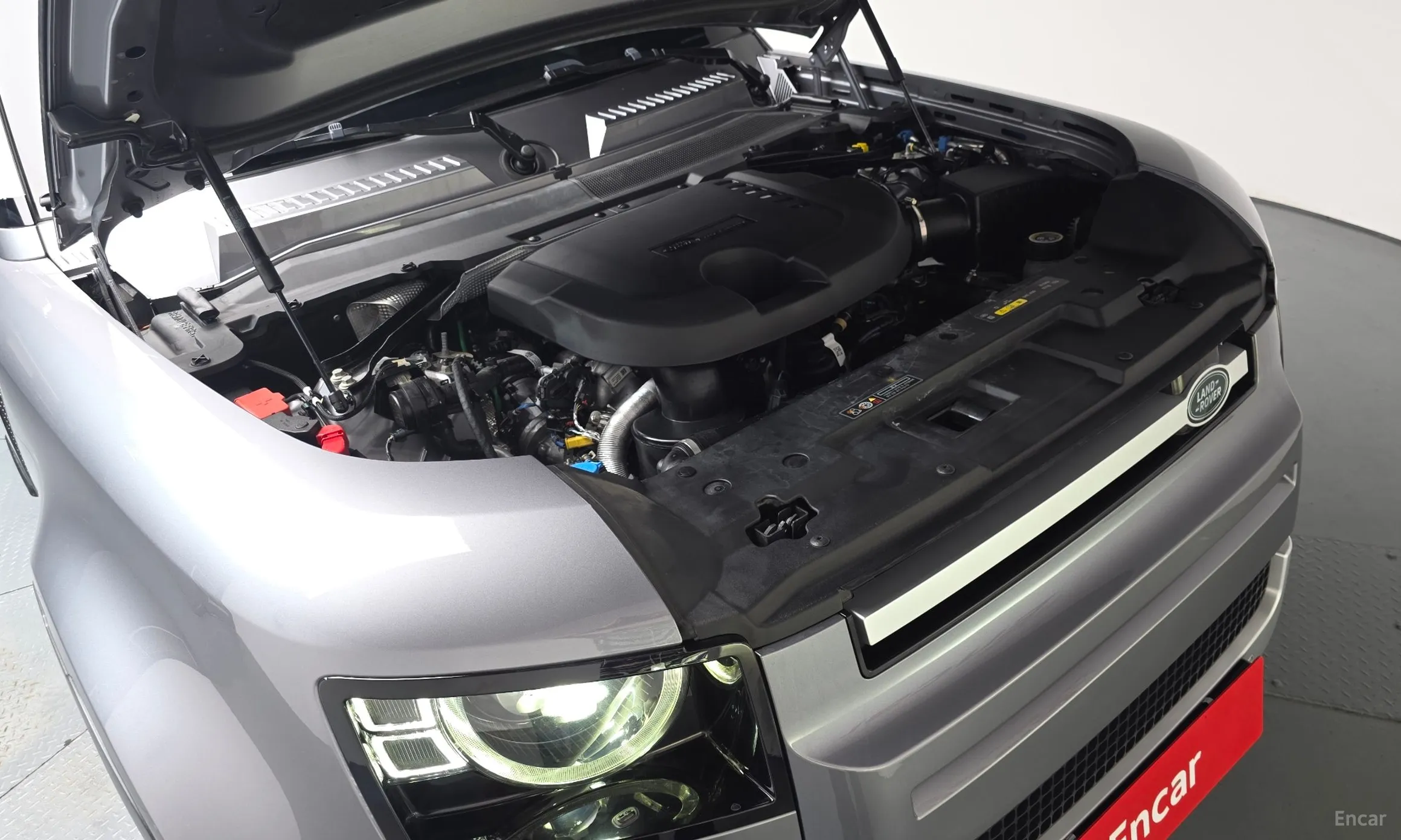 Land Rover Defender (L663) превью 6