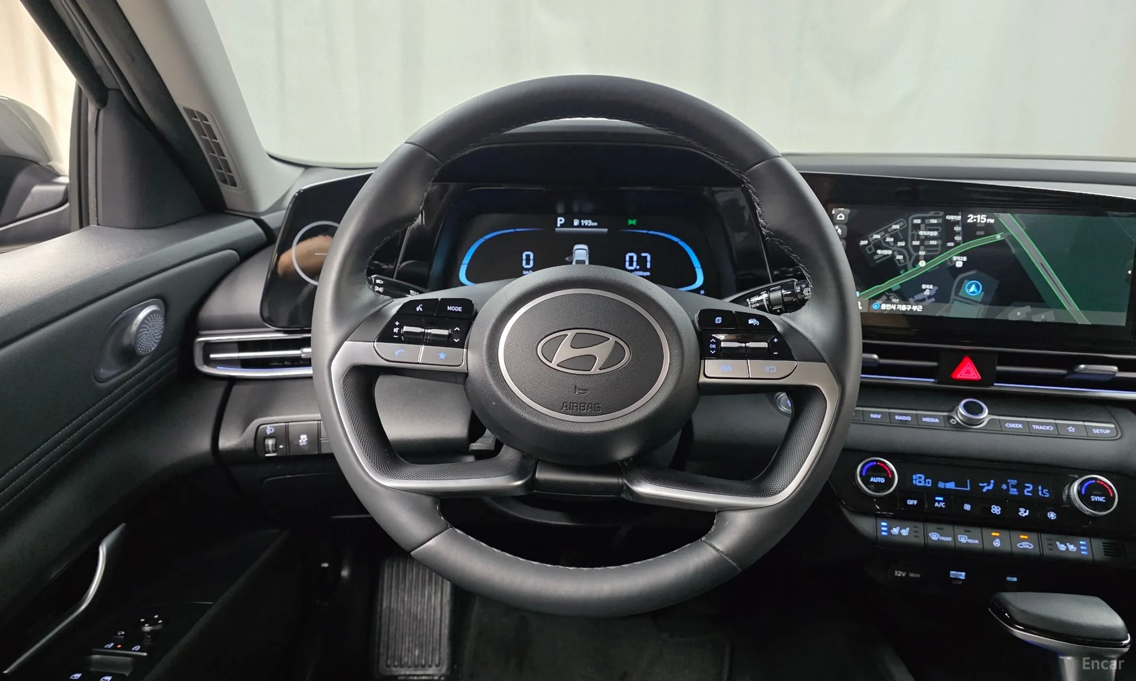 Hyundai Avante (CN7) превью 14