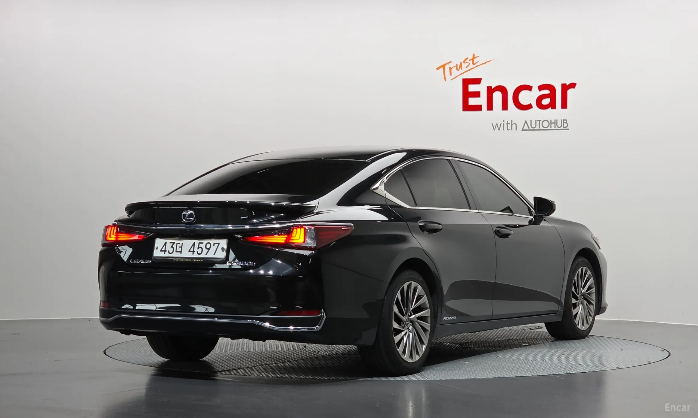 Lexus ES300h 7th Generation