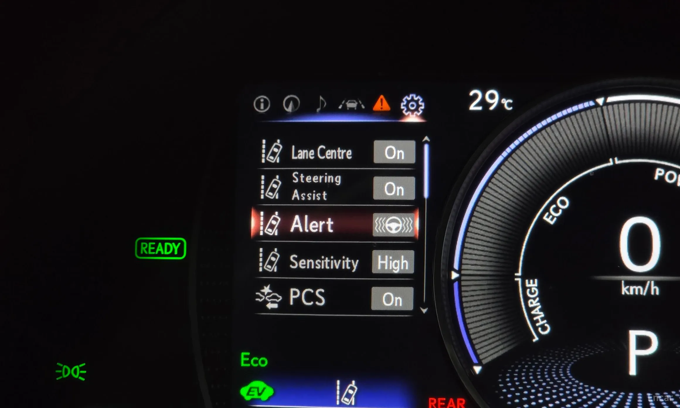 Lexus ES300h 7th Generation превью 17