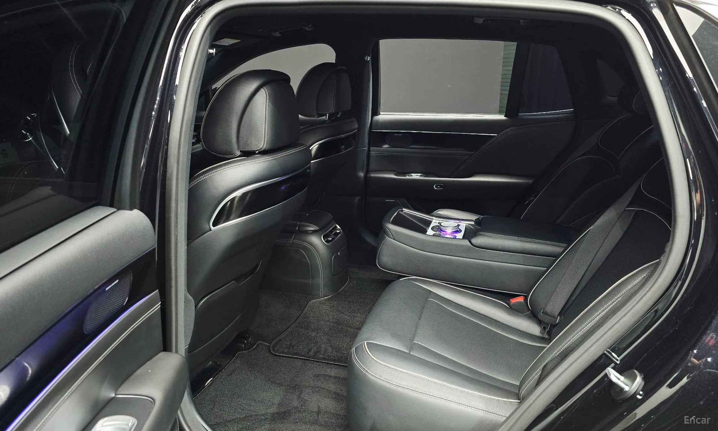 Genesis G90 (RS4) превью 12