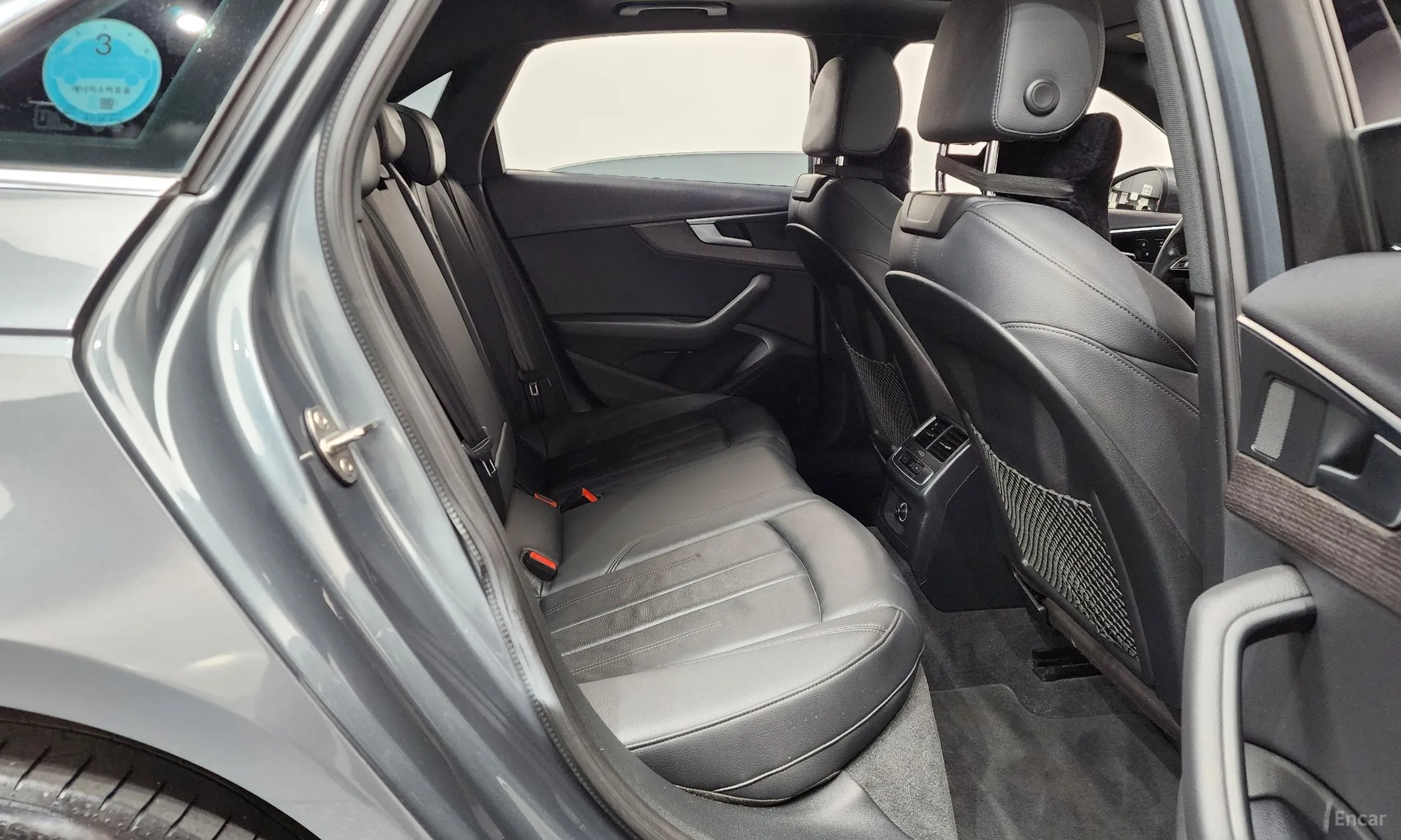 Audi A4 (B9) превью 12