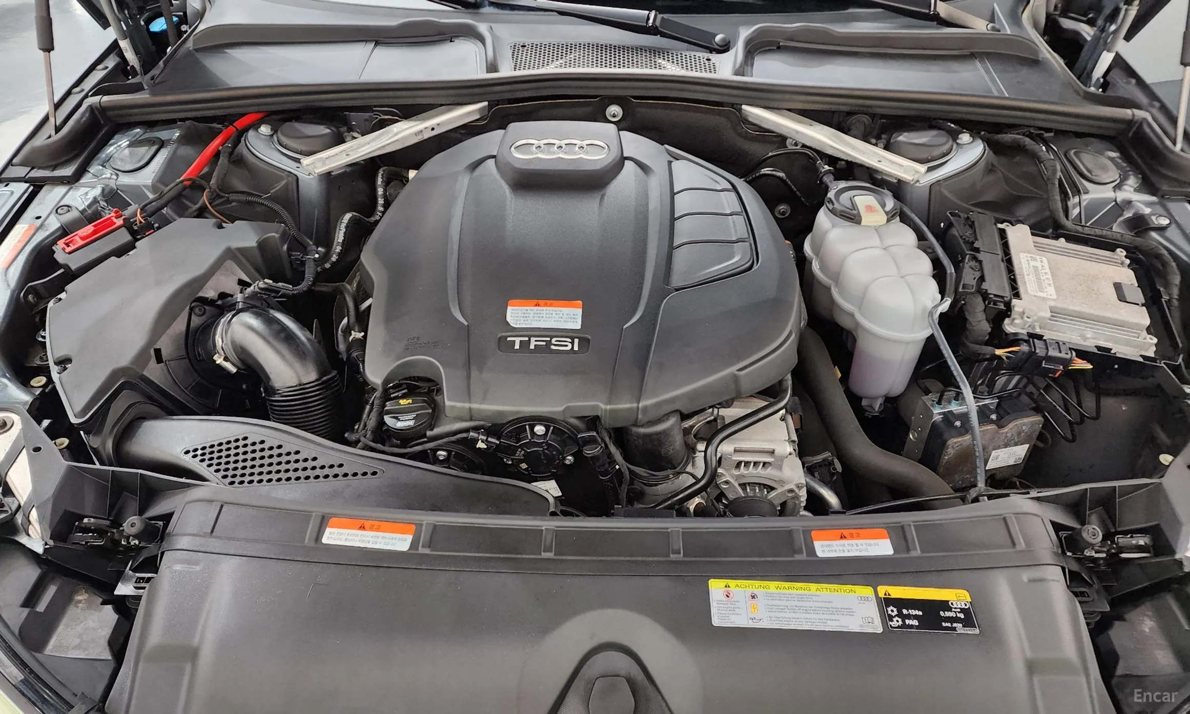 Audi A4 (B9) превью 6