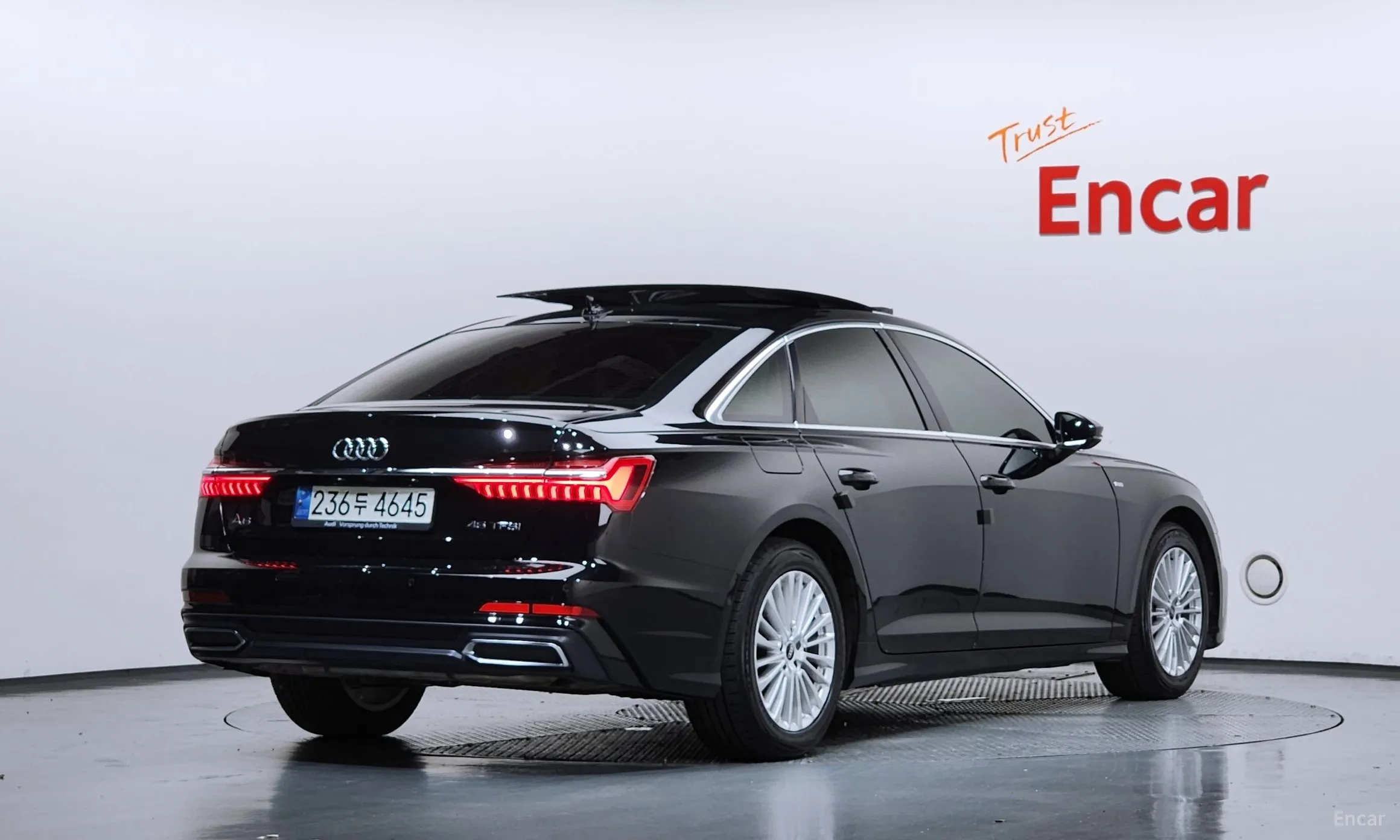 Audi A6 (C8)