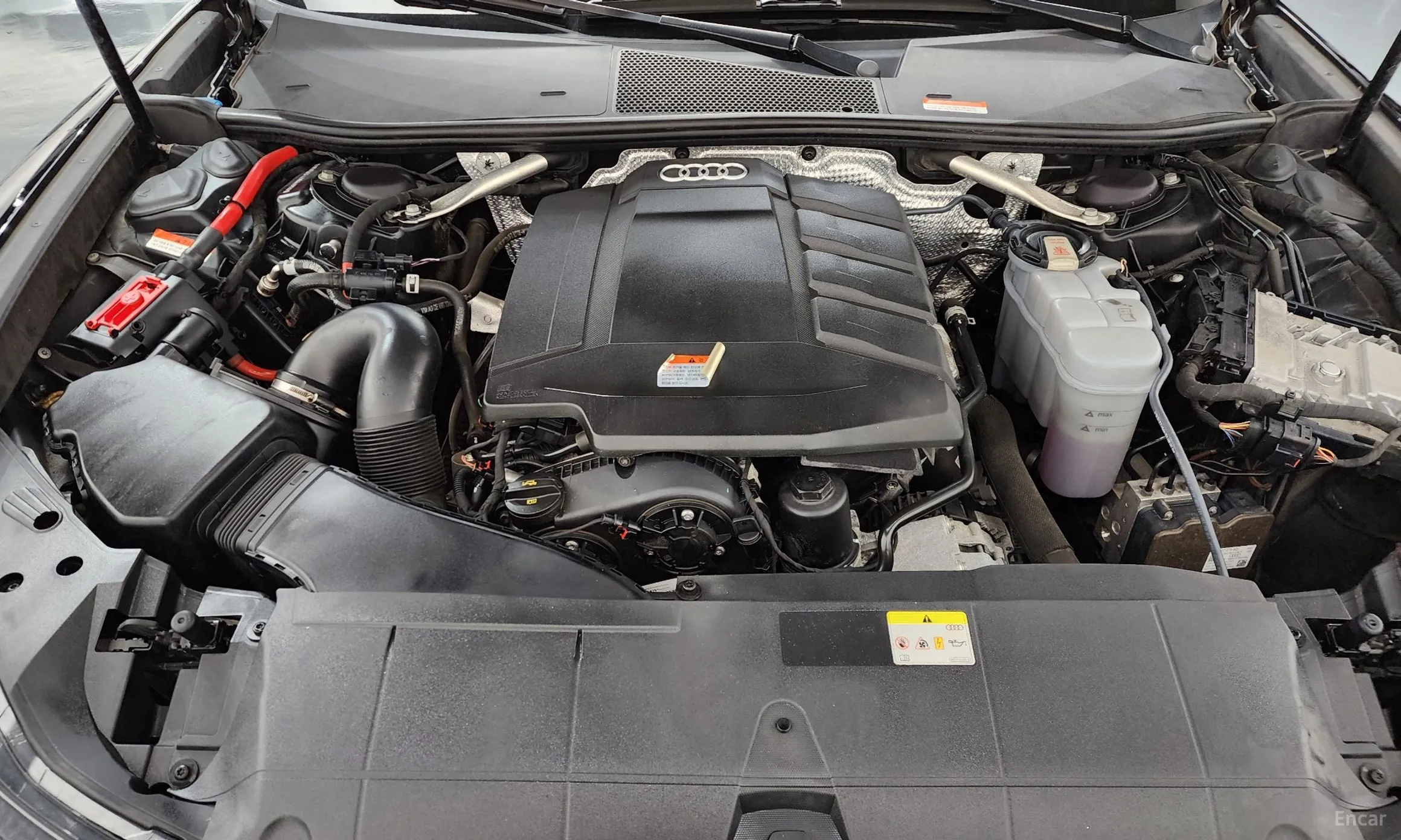 Audi A6 (C8) превью 6