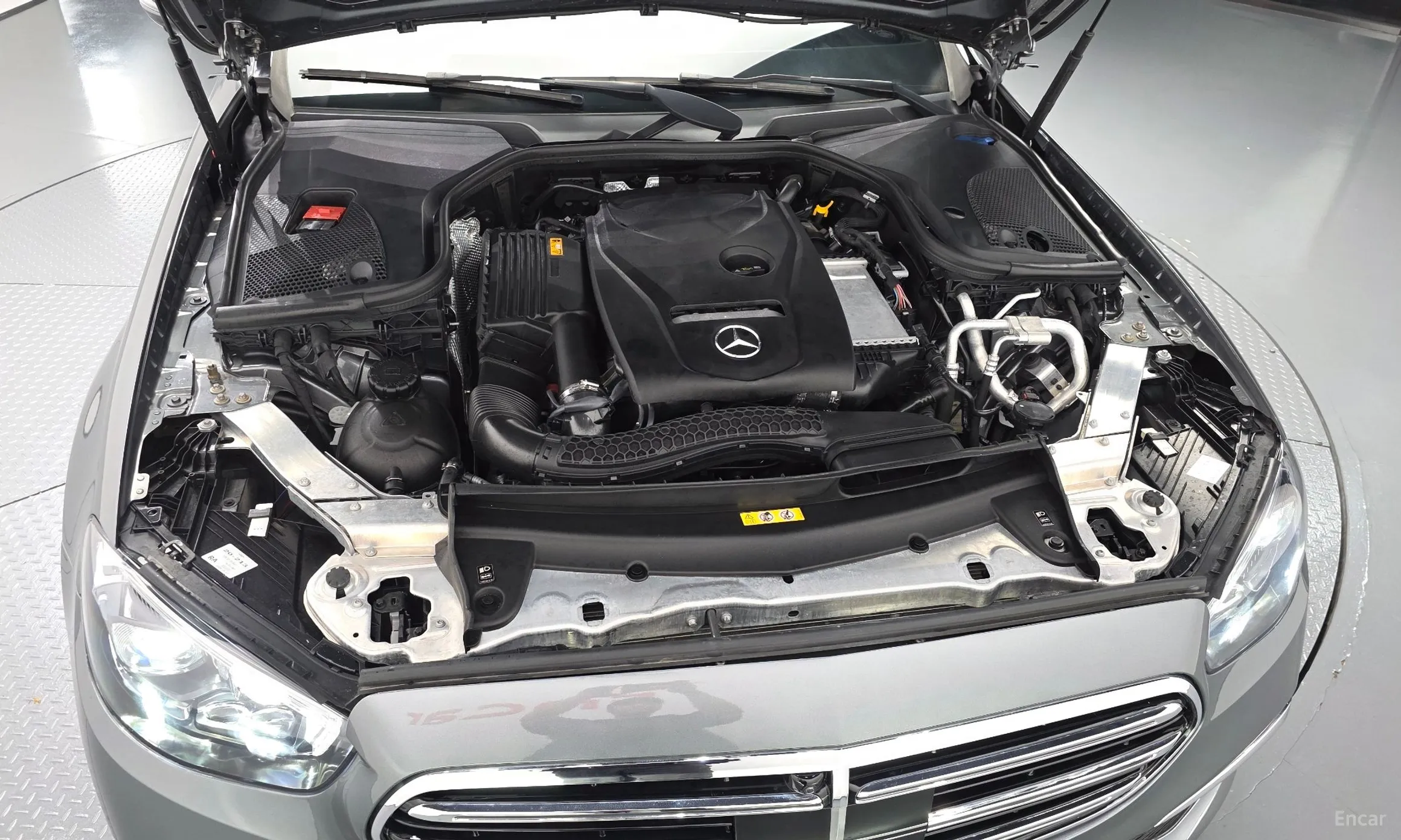 Mercedes Benz E-Class W213 превью 6