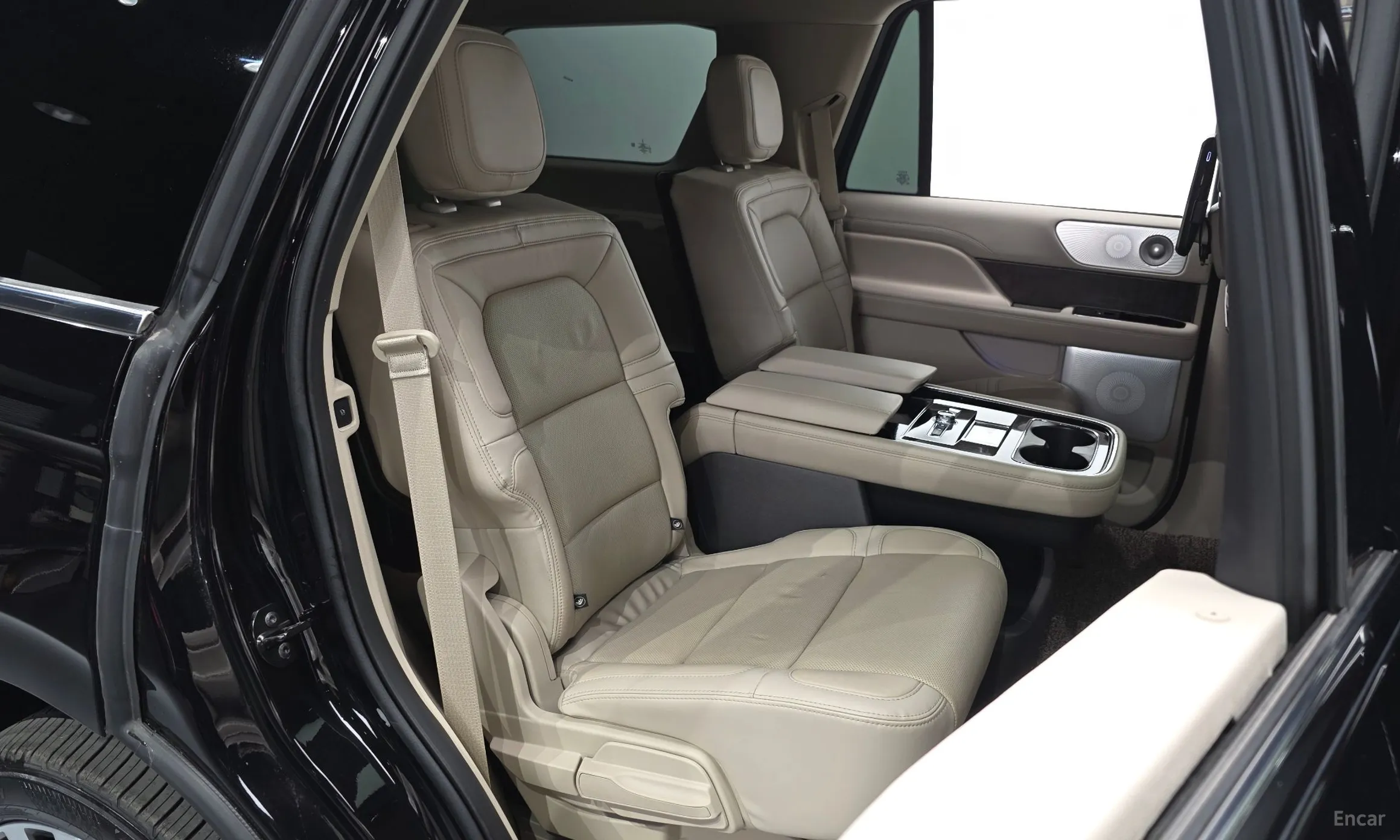 Lincoln Navigator 4th generation превью 11