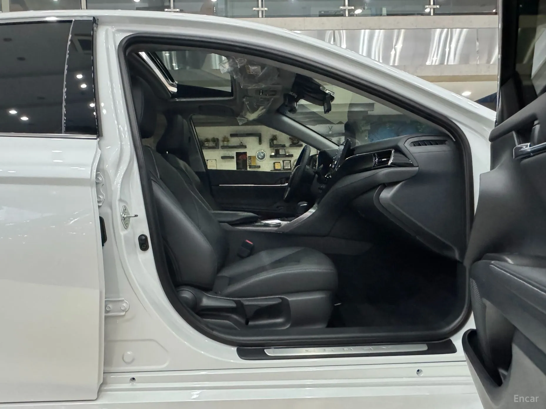 Toyota Camry (XV70) превью 17