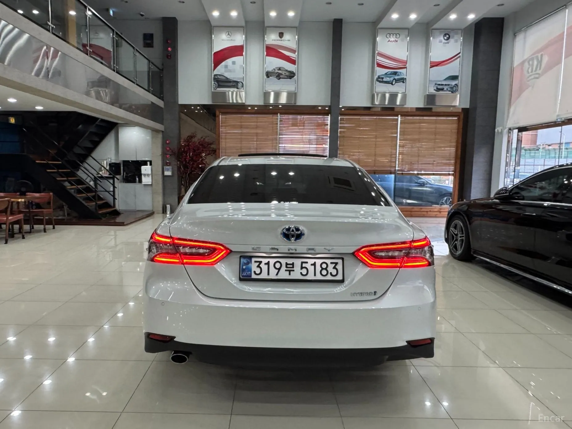 Toyota Camry (XV70) превью 4