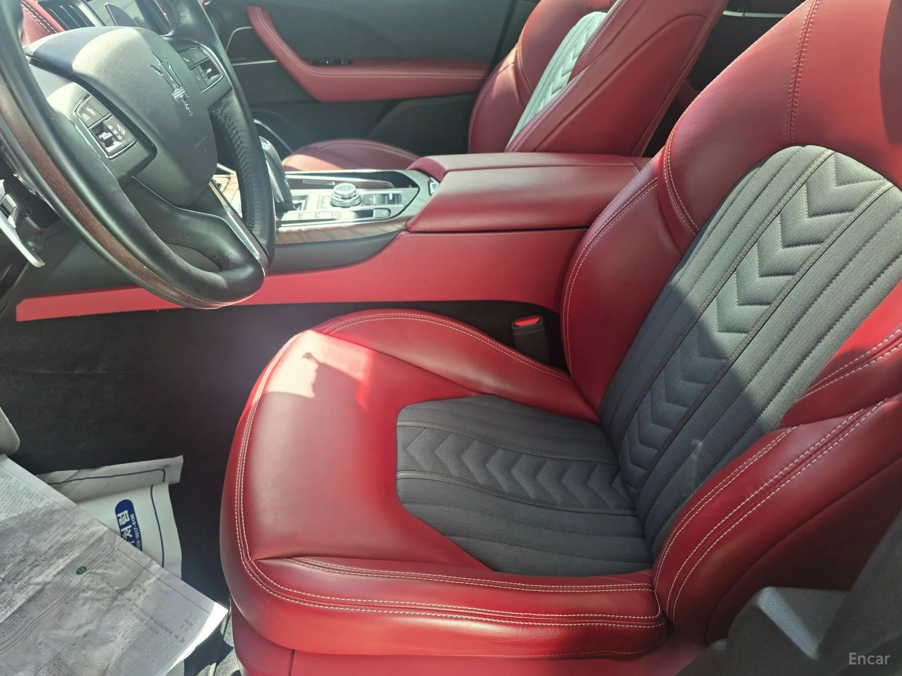 Maserati Levante превью 11