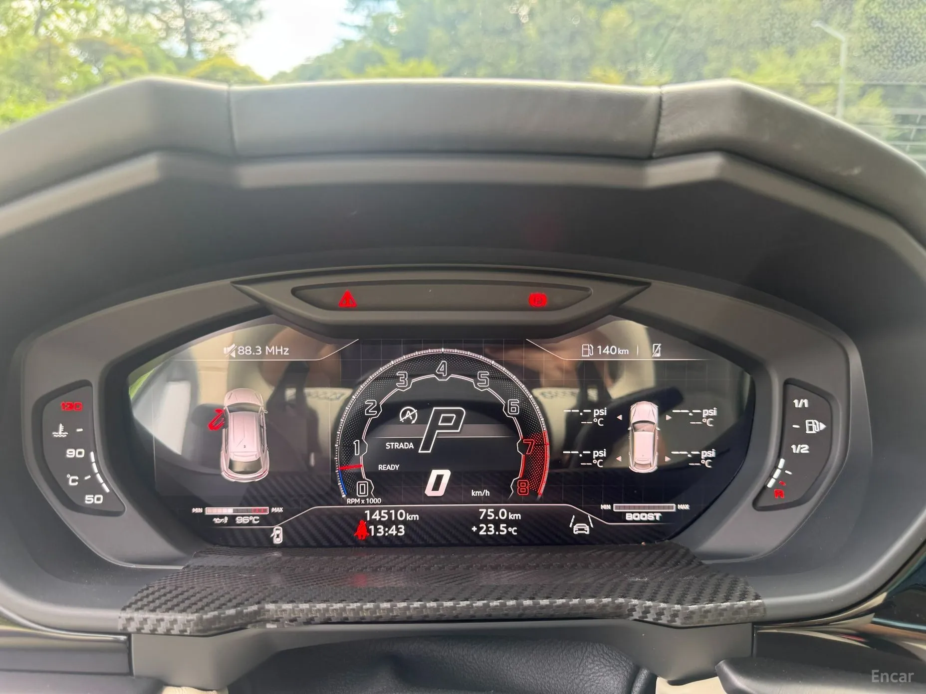Lamborghini Urus превью 17