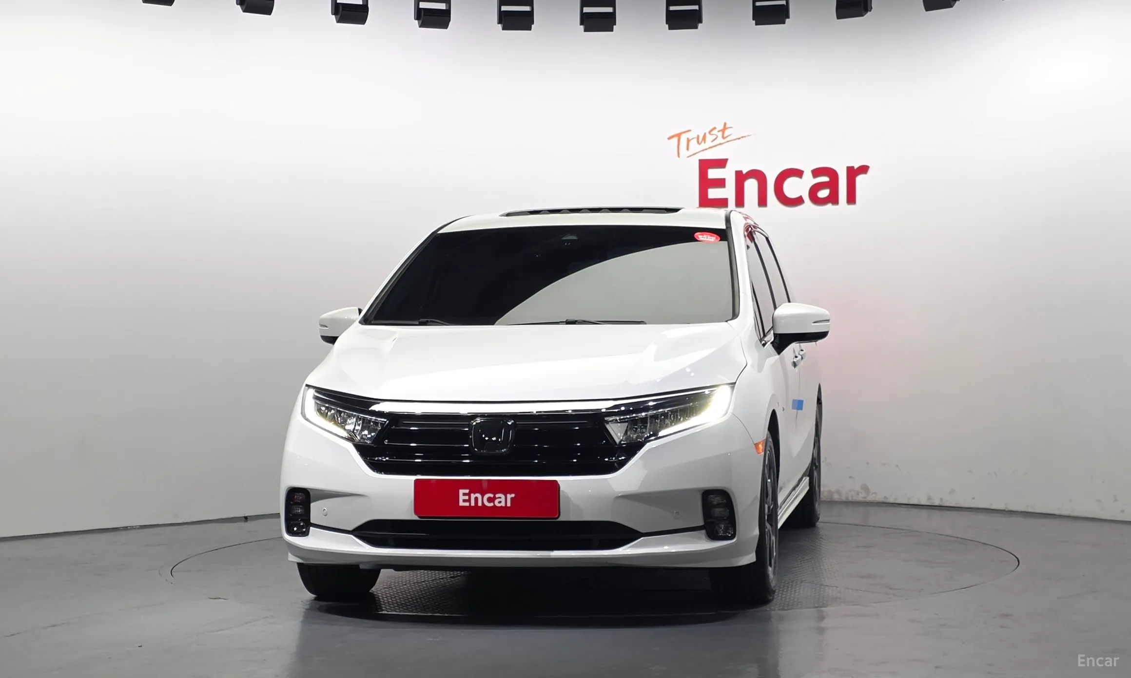 Honda Odyssey превью 3