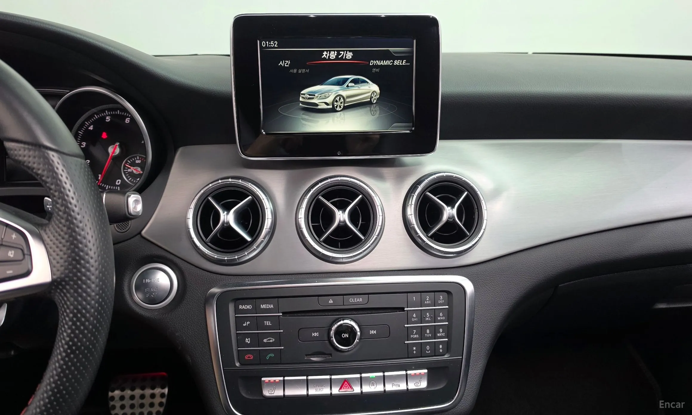 Mercedes Benz CLA-Class C117 превью 13