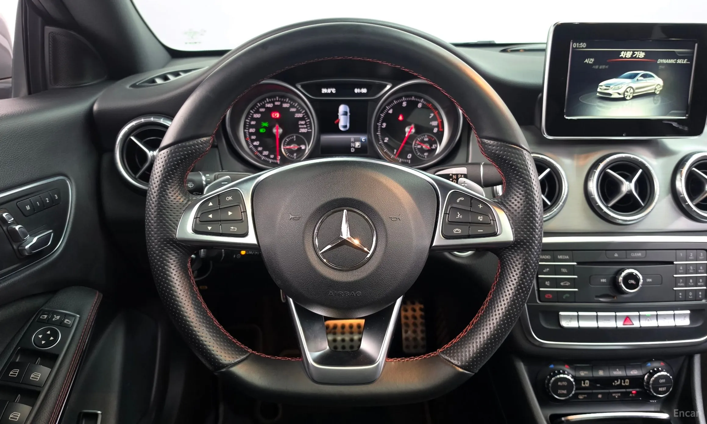 Mercedes Benz CLA-Class C117 превью 14