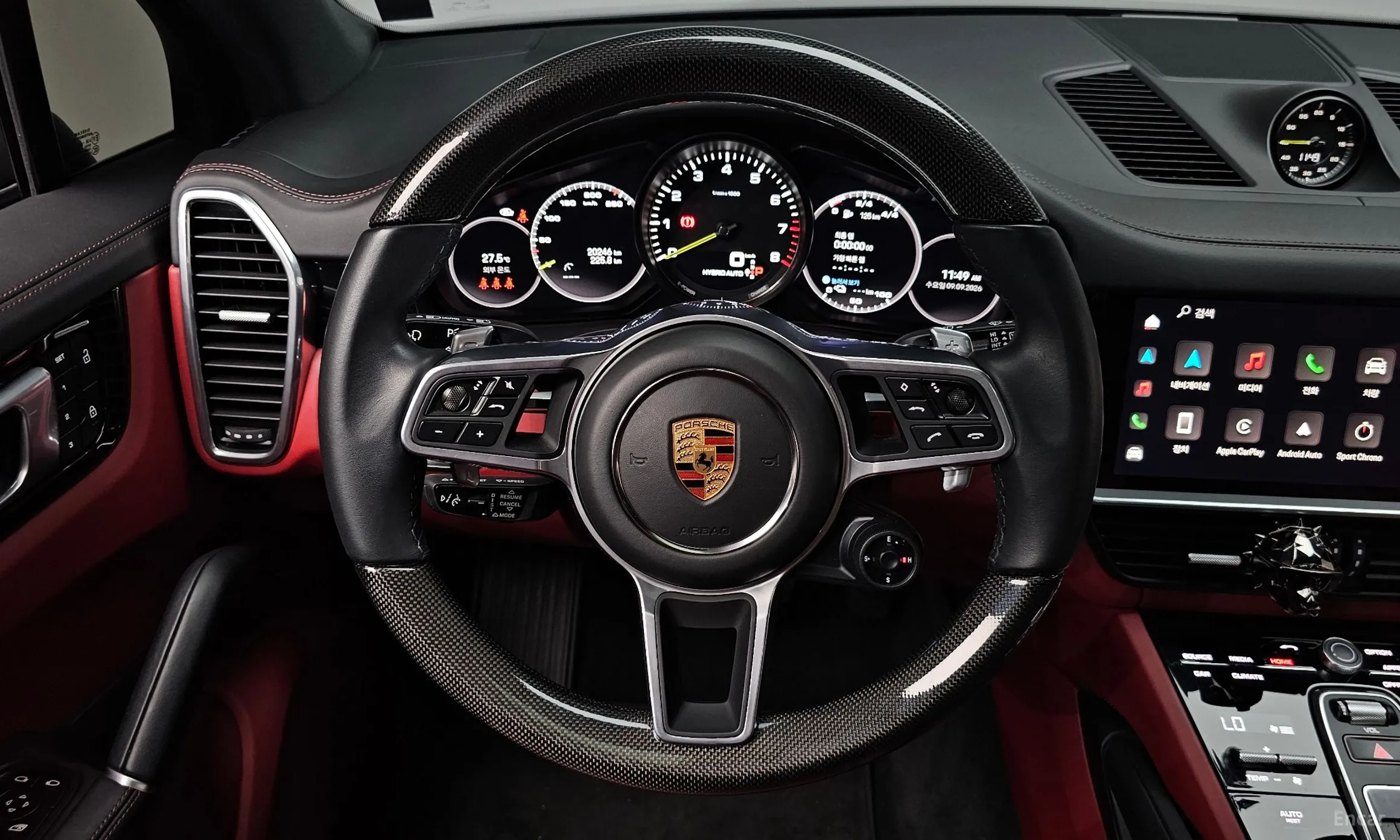 Porsche Cayenne (PO536) превью 13