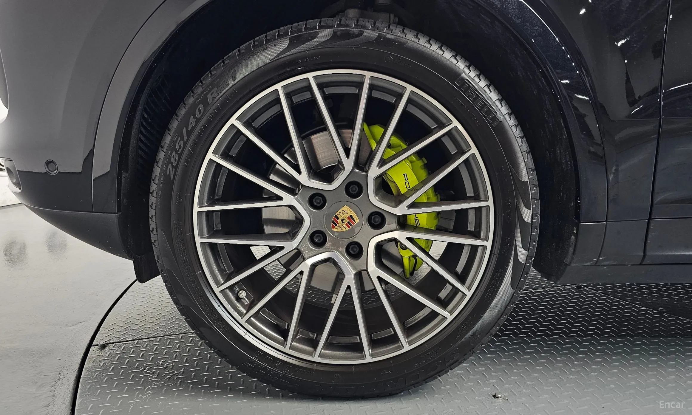 Porsche Cayenne (PO536) превью 5