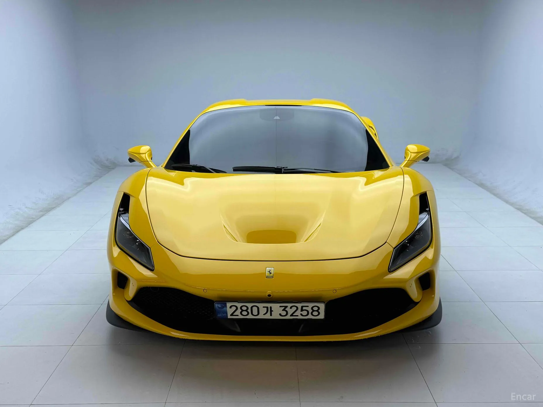 Ferrari F8 Spider