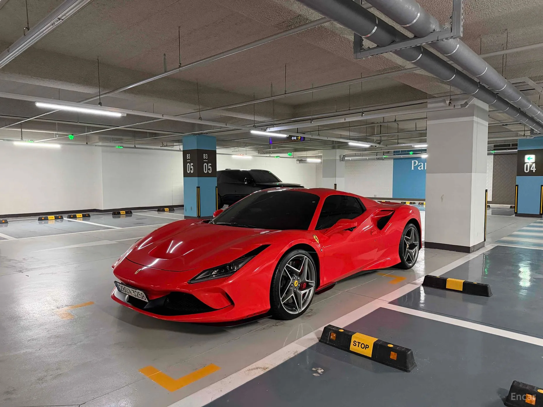 Ferrari F8 Spider превью 18