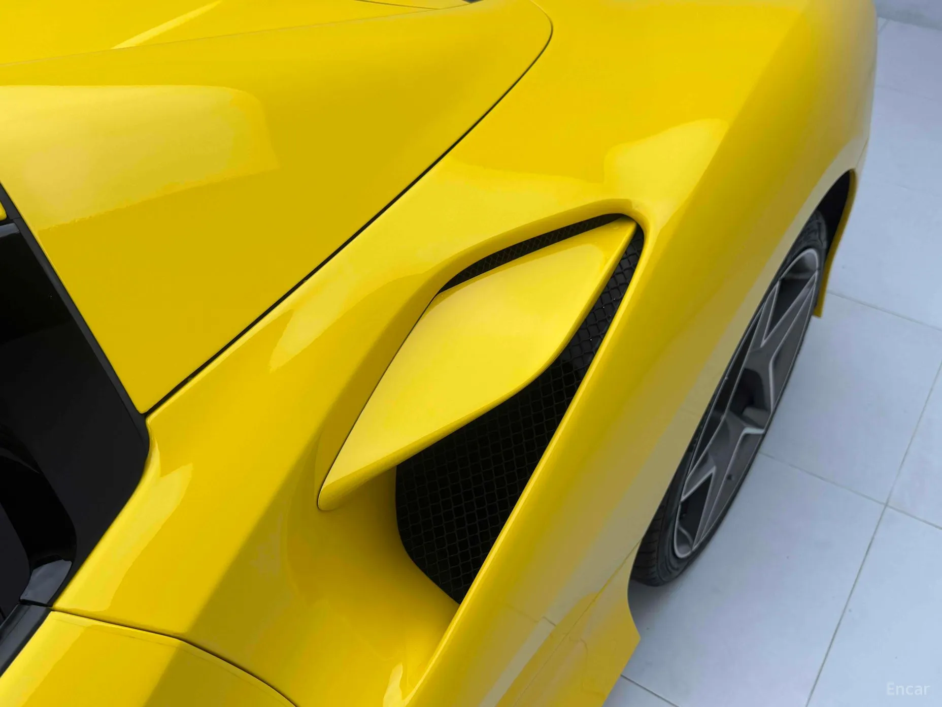 Ferrari F8 Spider превью 8