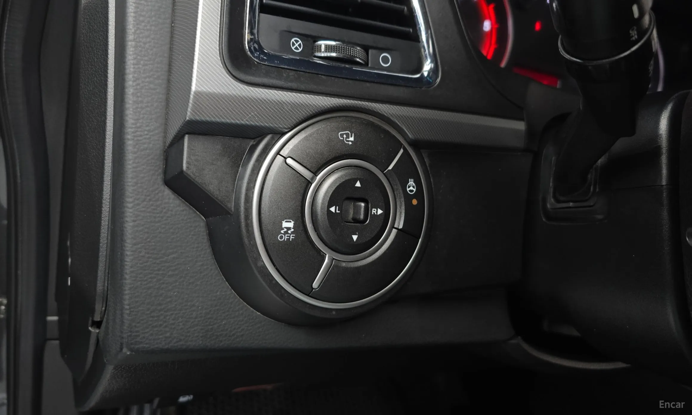 KG Mobility (SsangYong) Korando Sports превью 16