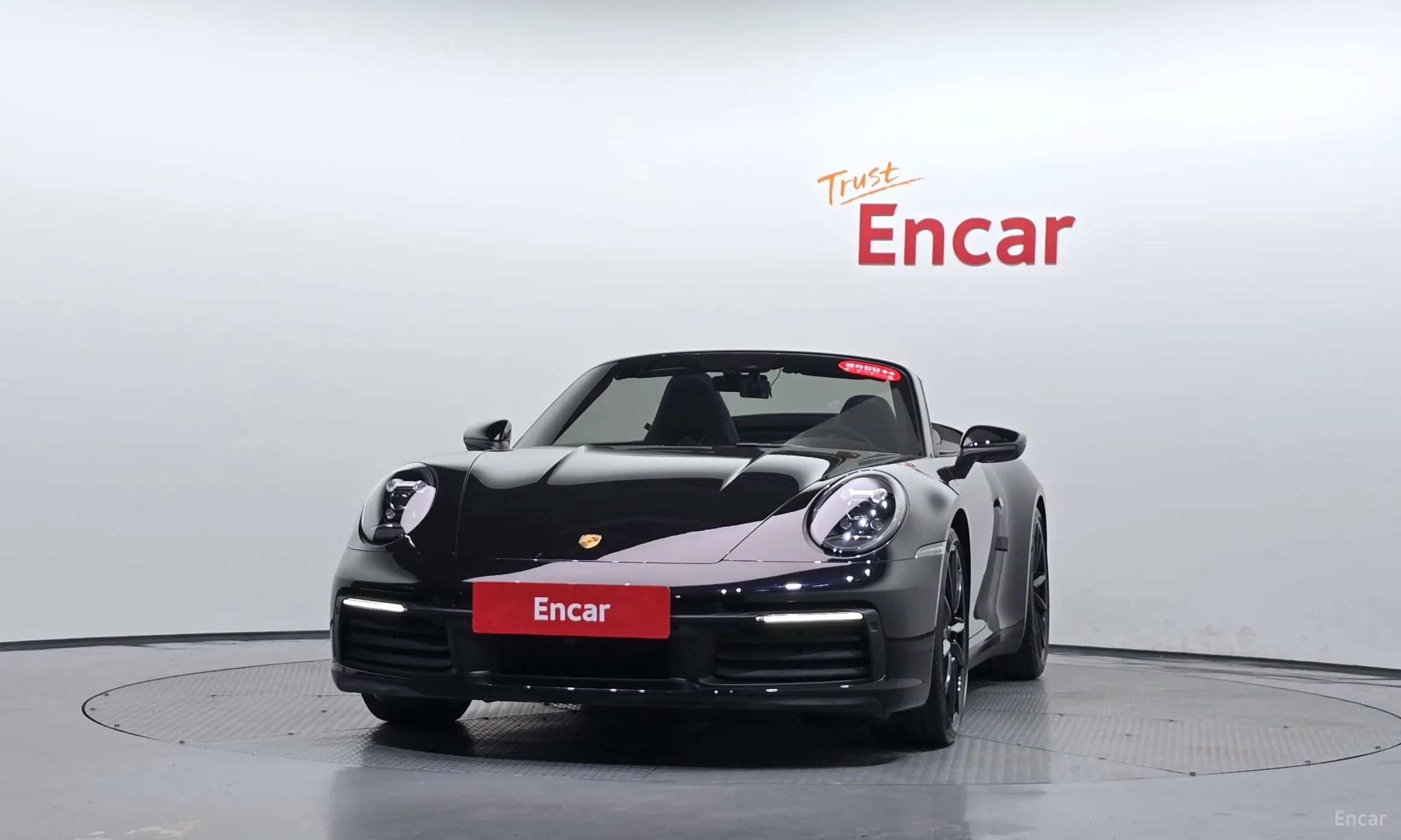 Porsche 911 (992) превью 3