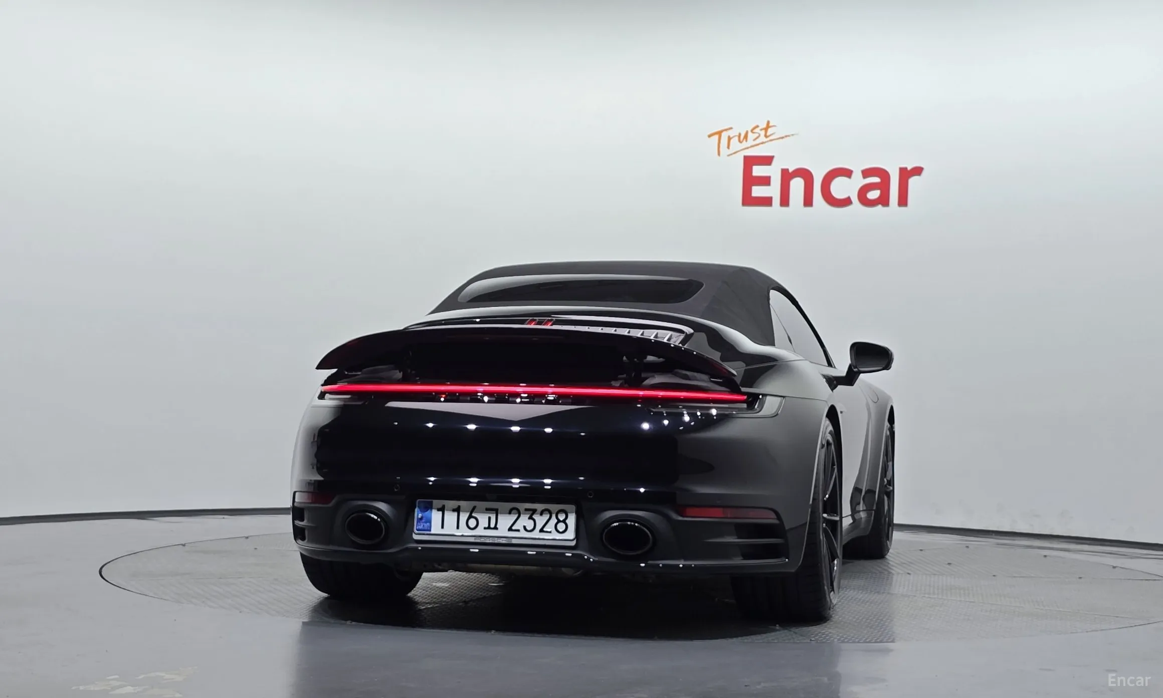 Porsche 911 (992) превью 4