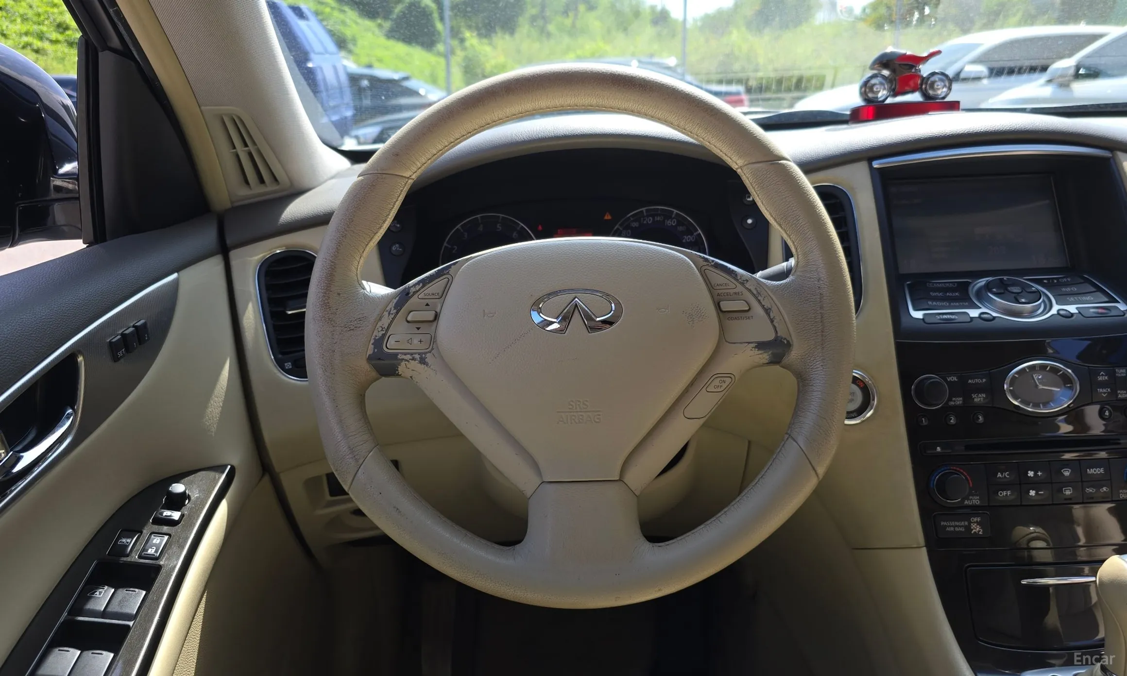 Infiniti EX35 превью 13