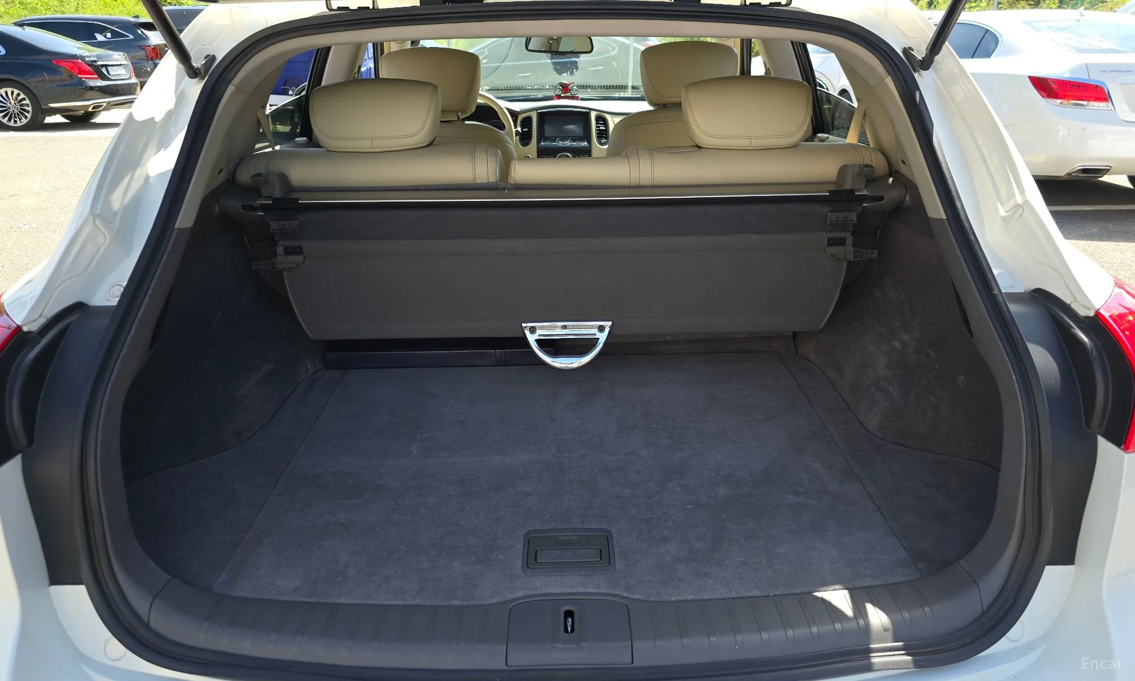 Infiniti EX35 превью 20