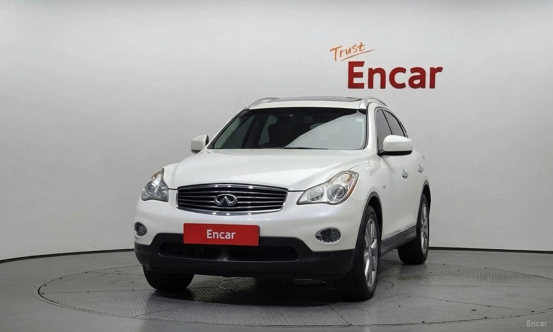 Infiniti EX35 превью 3