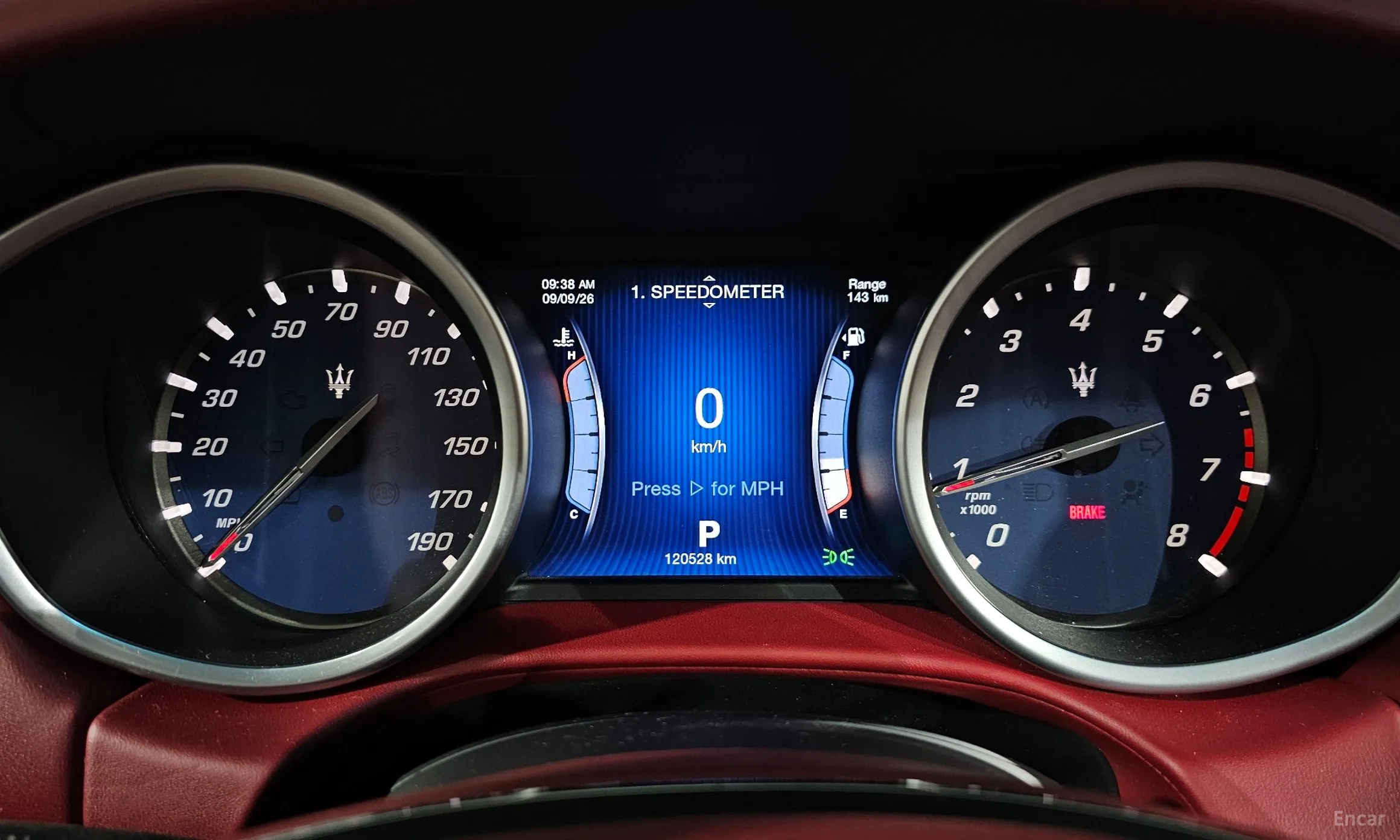 Maserati Ghibli превью 8