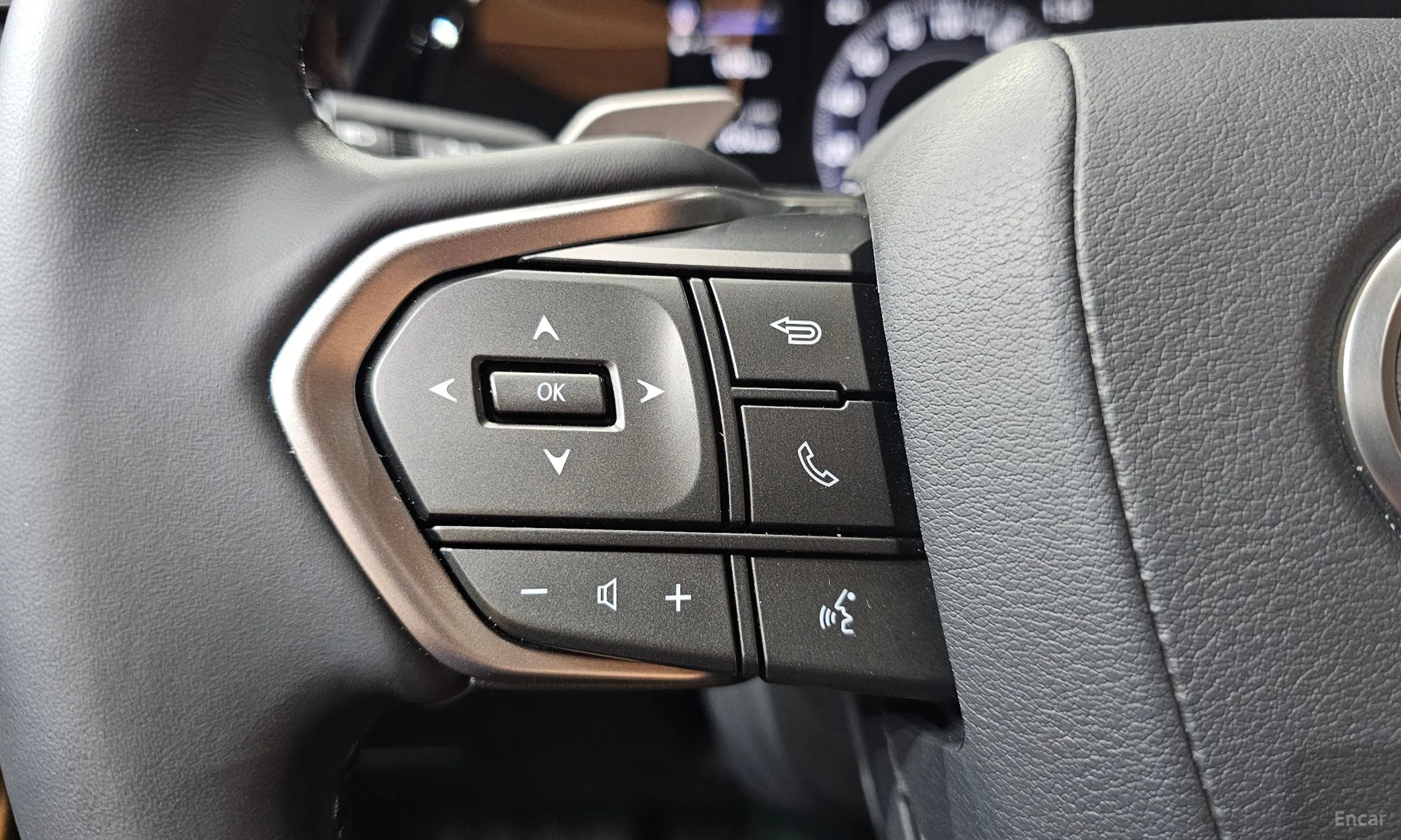 Lexus NX350h Gen 2 превью 17