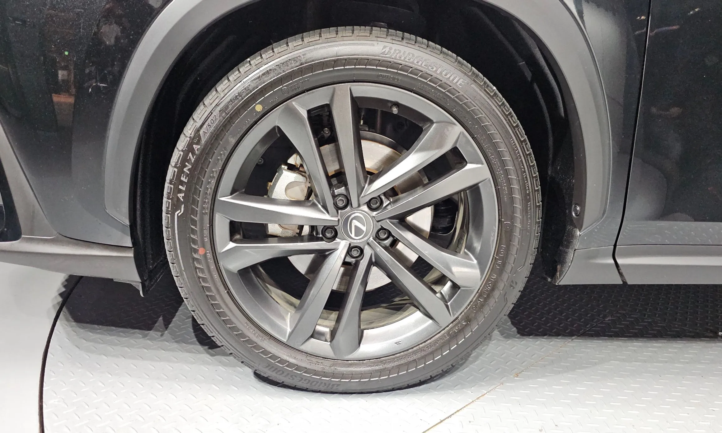 Lexus NX350h Gen 2 превью 5