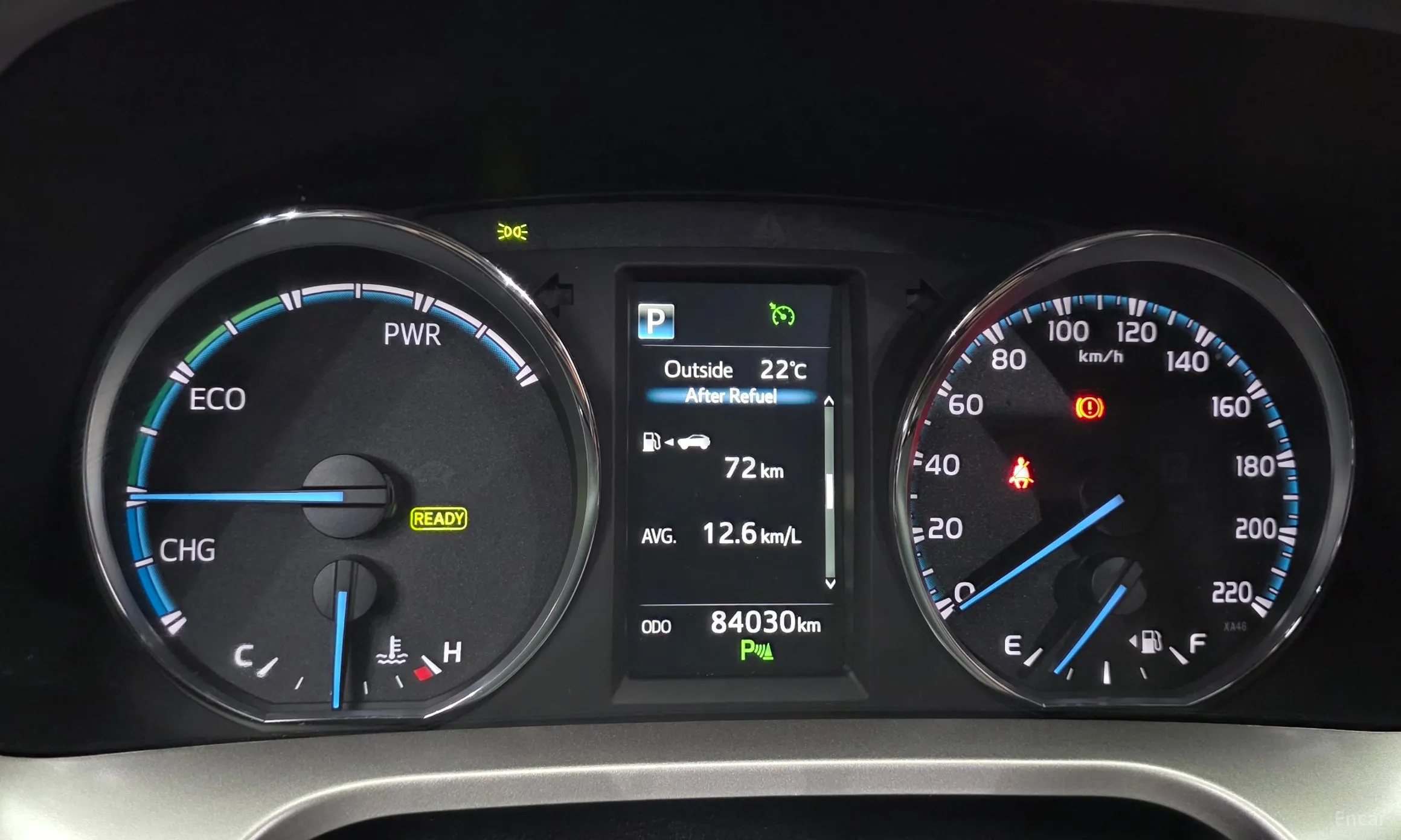 Toyota RAV4 превью 8