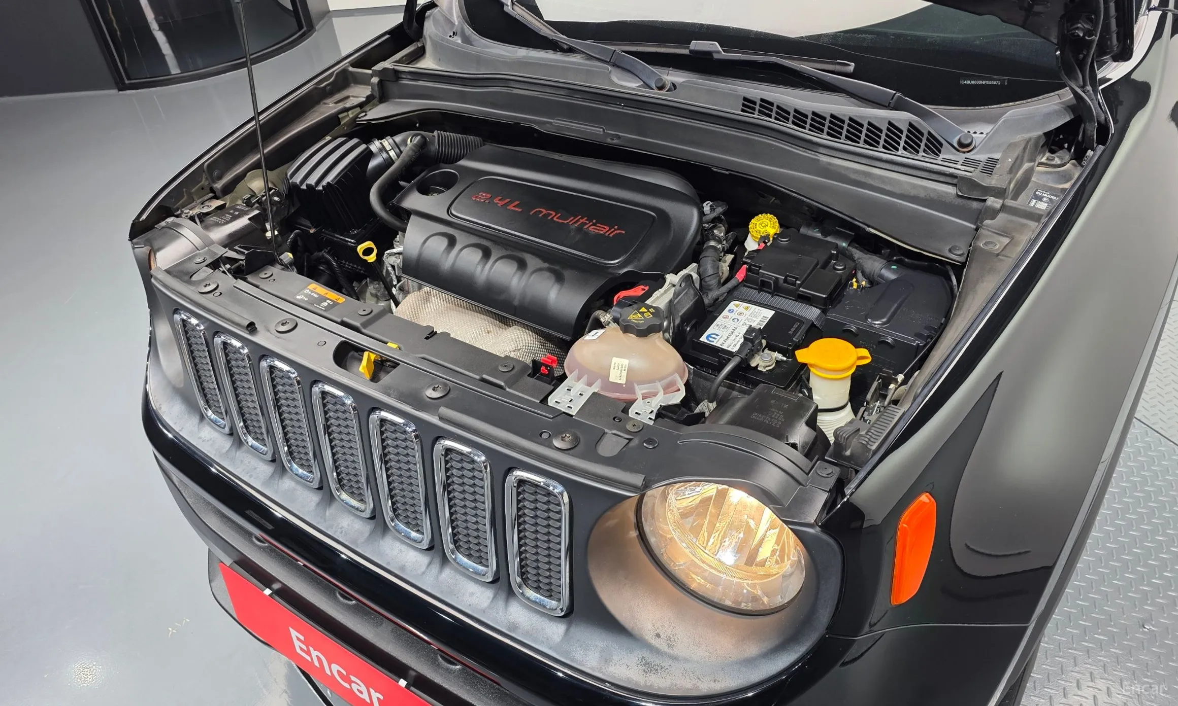Jeep Renegade превью 6