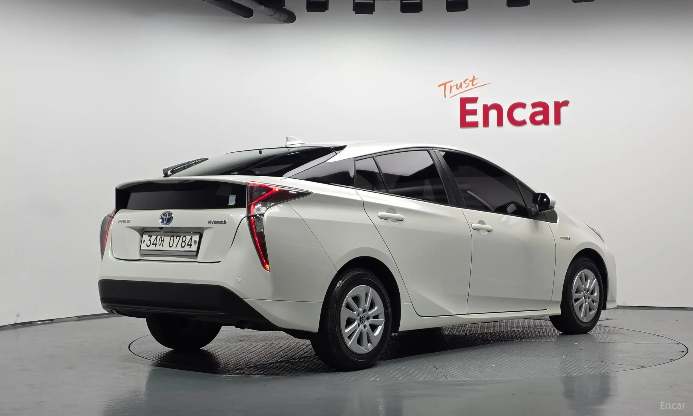 Toyota Prius 4th Generation