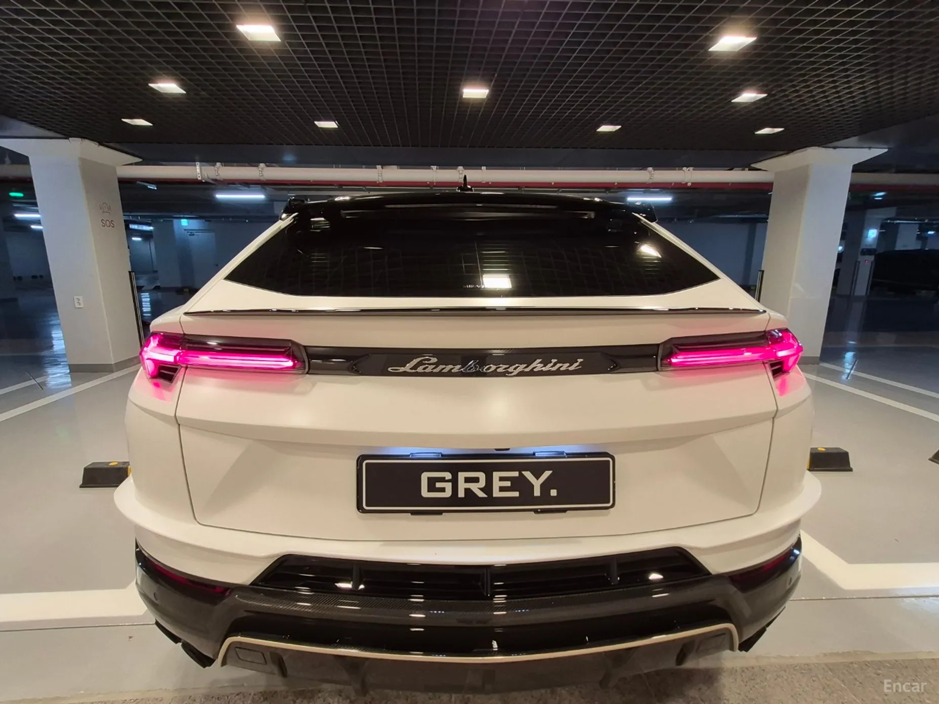 Lamborghini Urus превью 6
