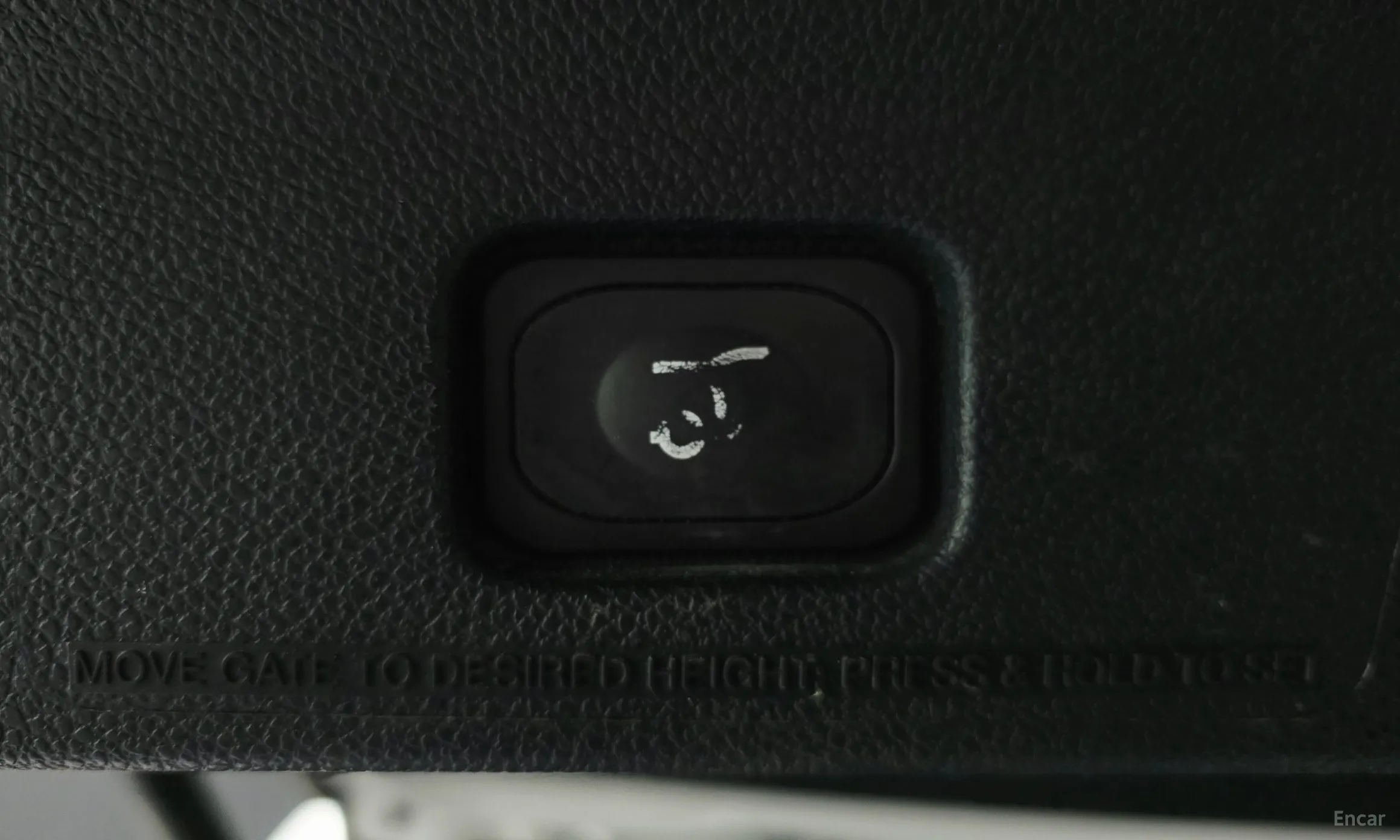 Ford Explorer превью 18