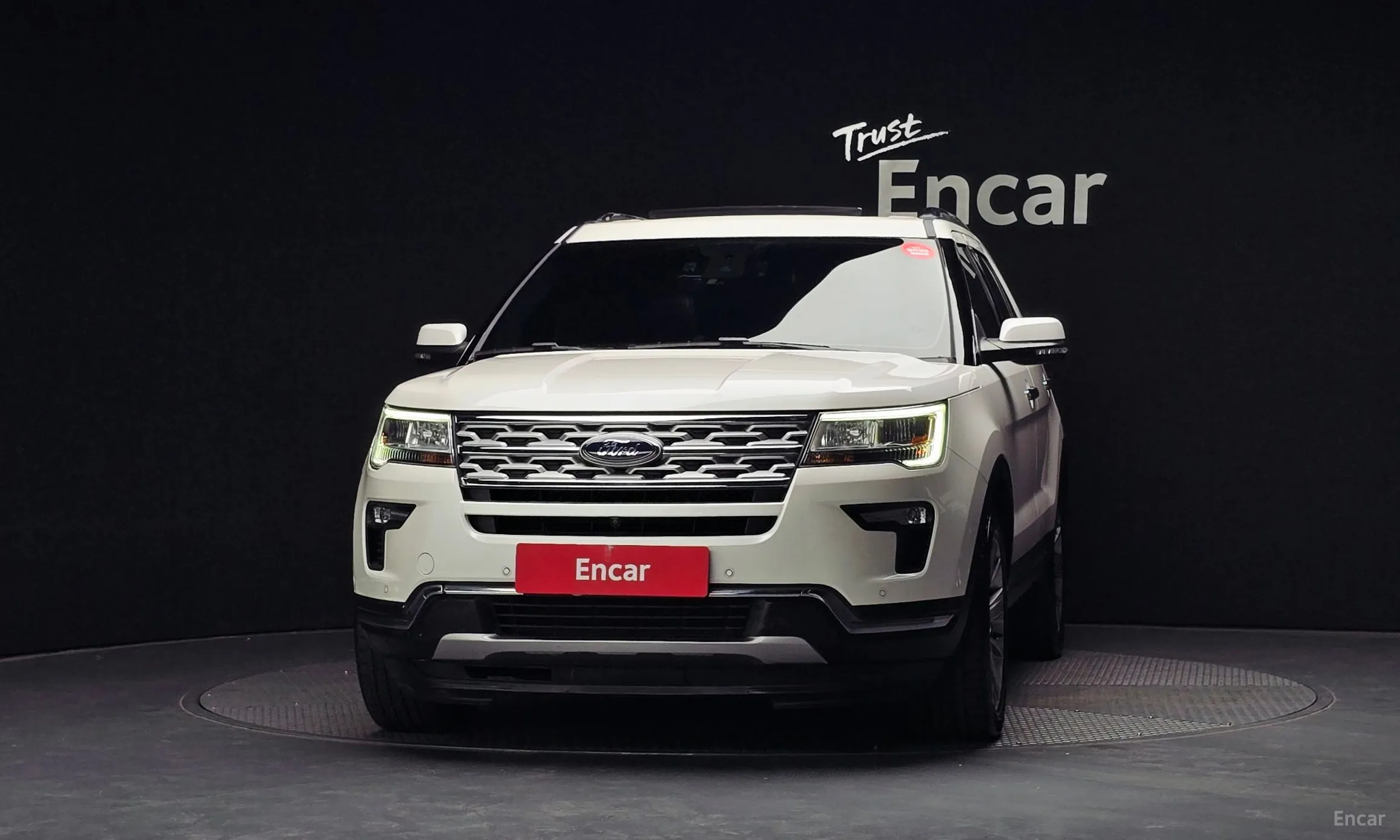 Ford Explorer превью 3