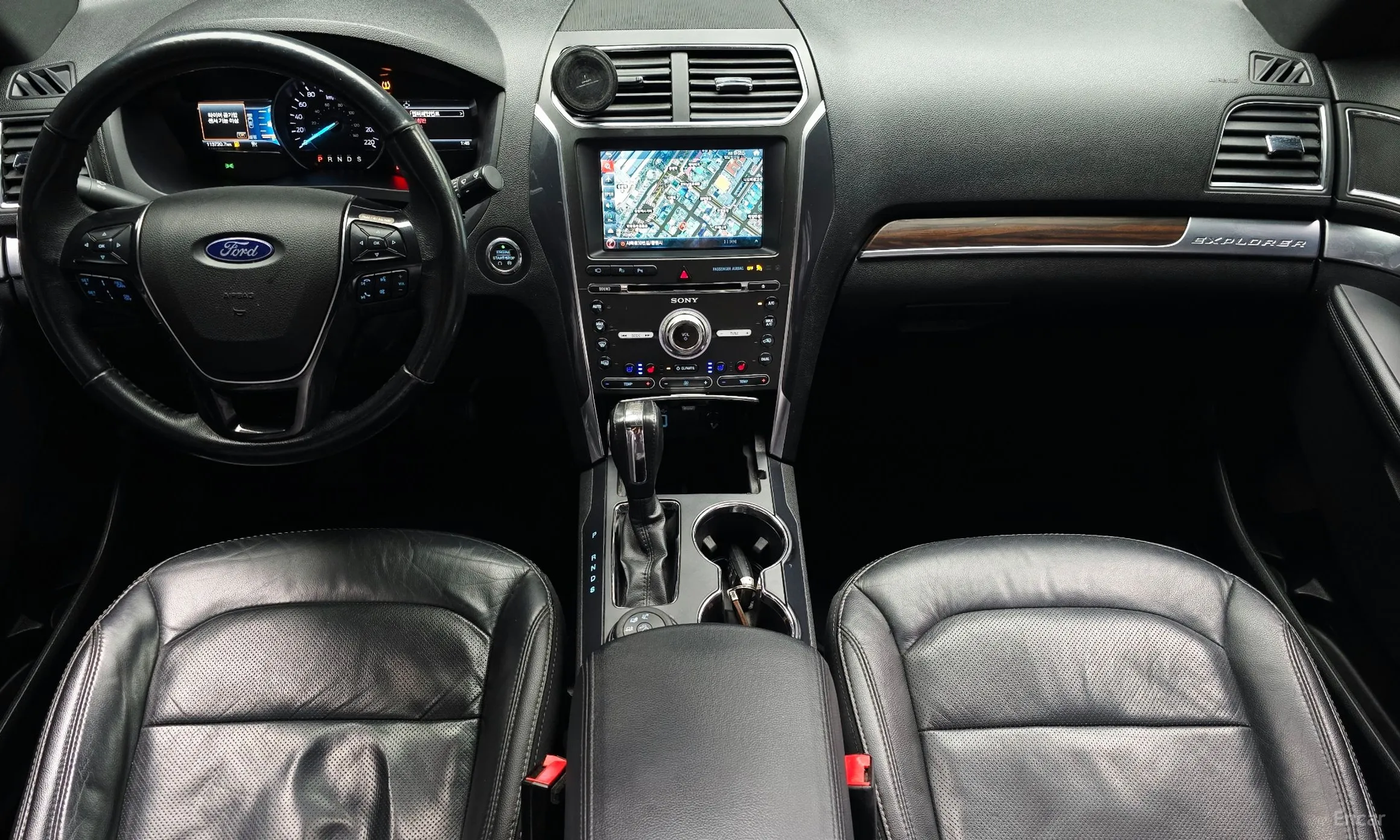 Ford Explorer превью 7
