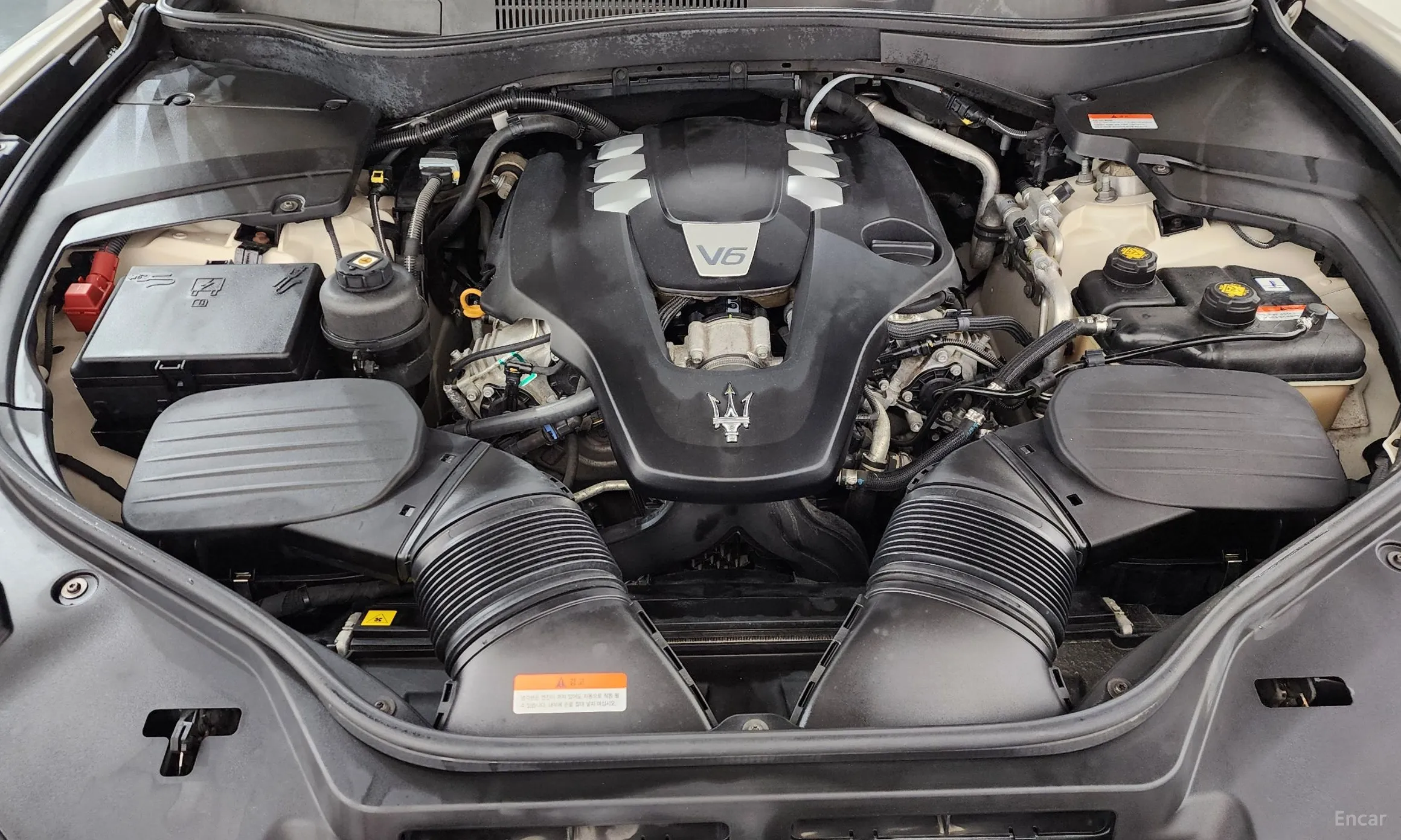 Maserati Levante превью 6