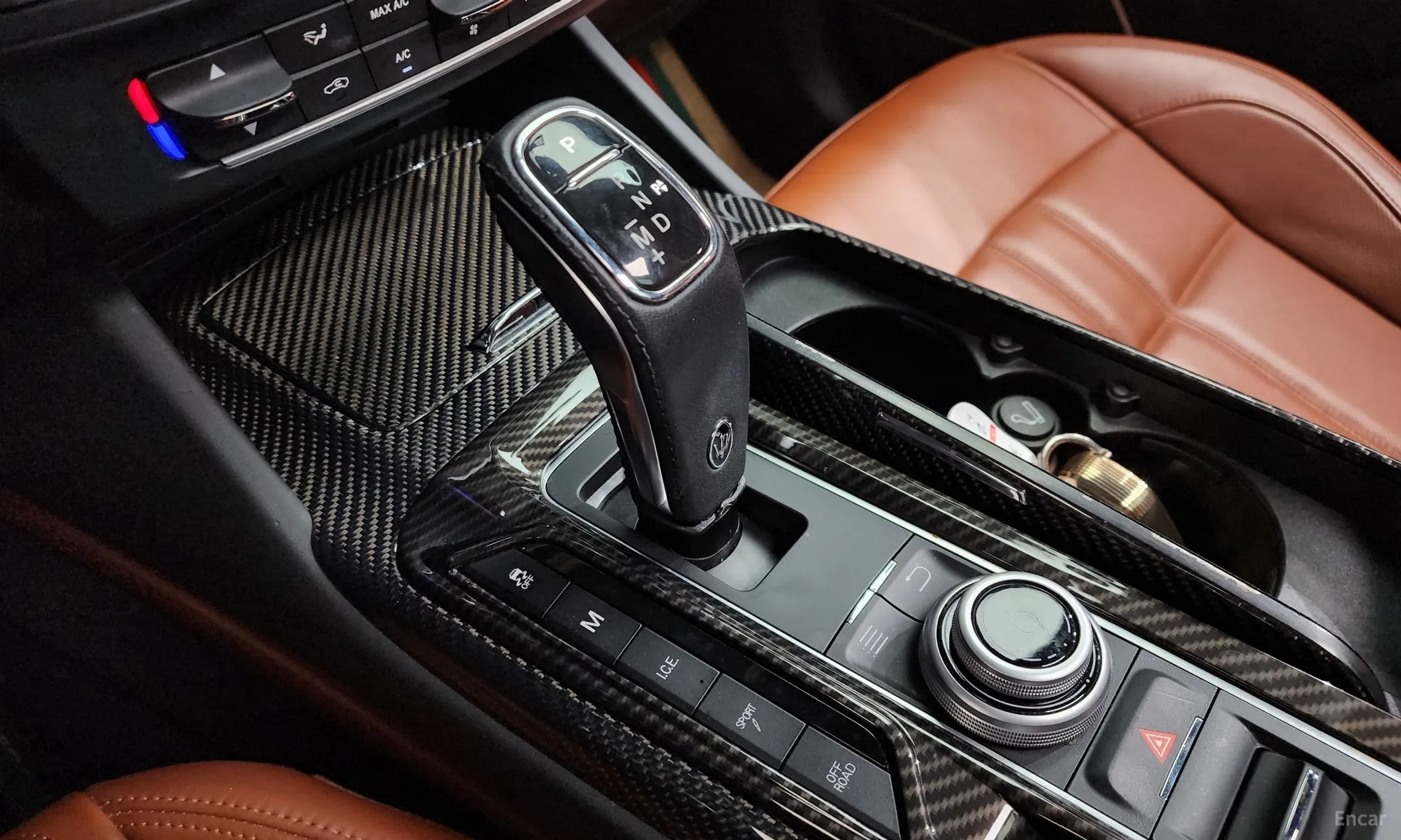Maserati Levante превью 9
