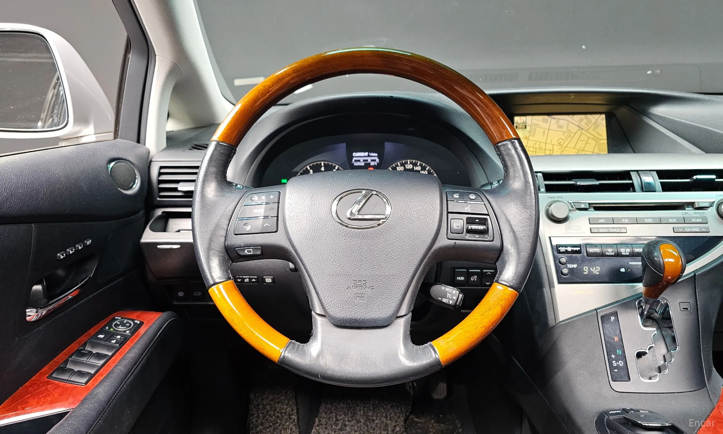 Lexus RX350 превью 13