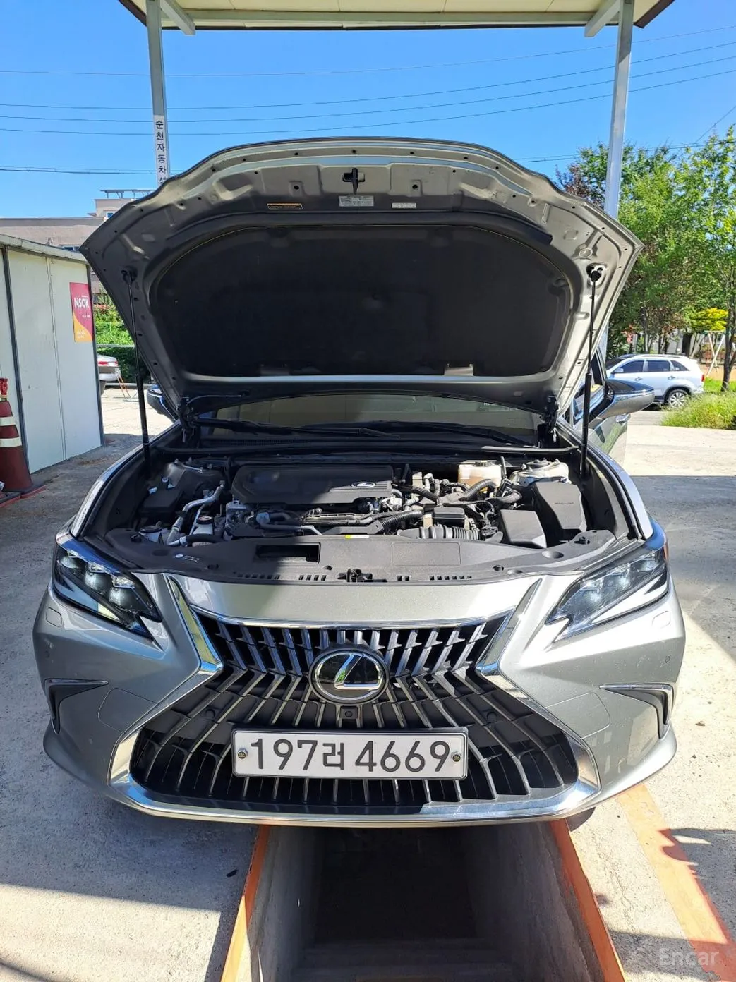 Lexus ES300h 7th Generation превью 18