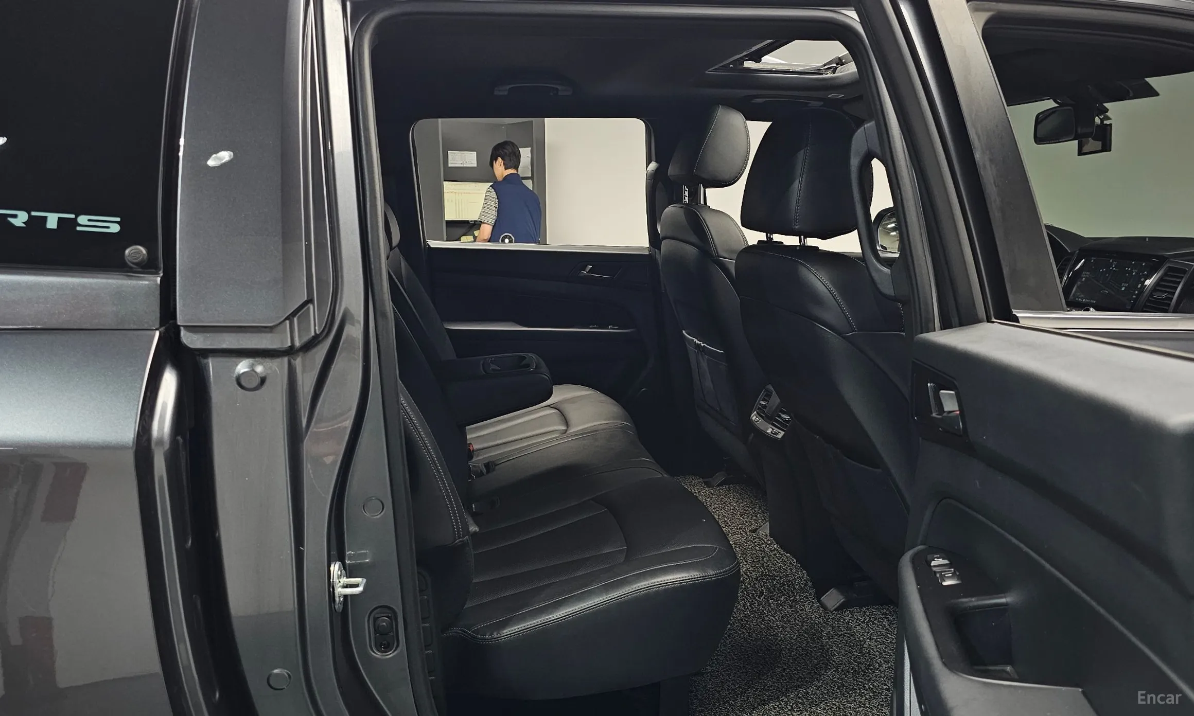 KG Mobility (SsangYong) Rexton Sports превью 12