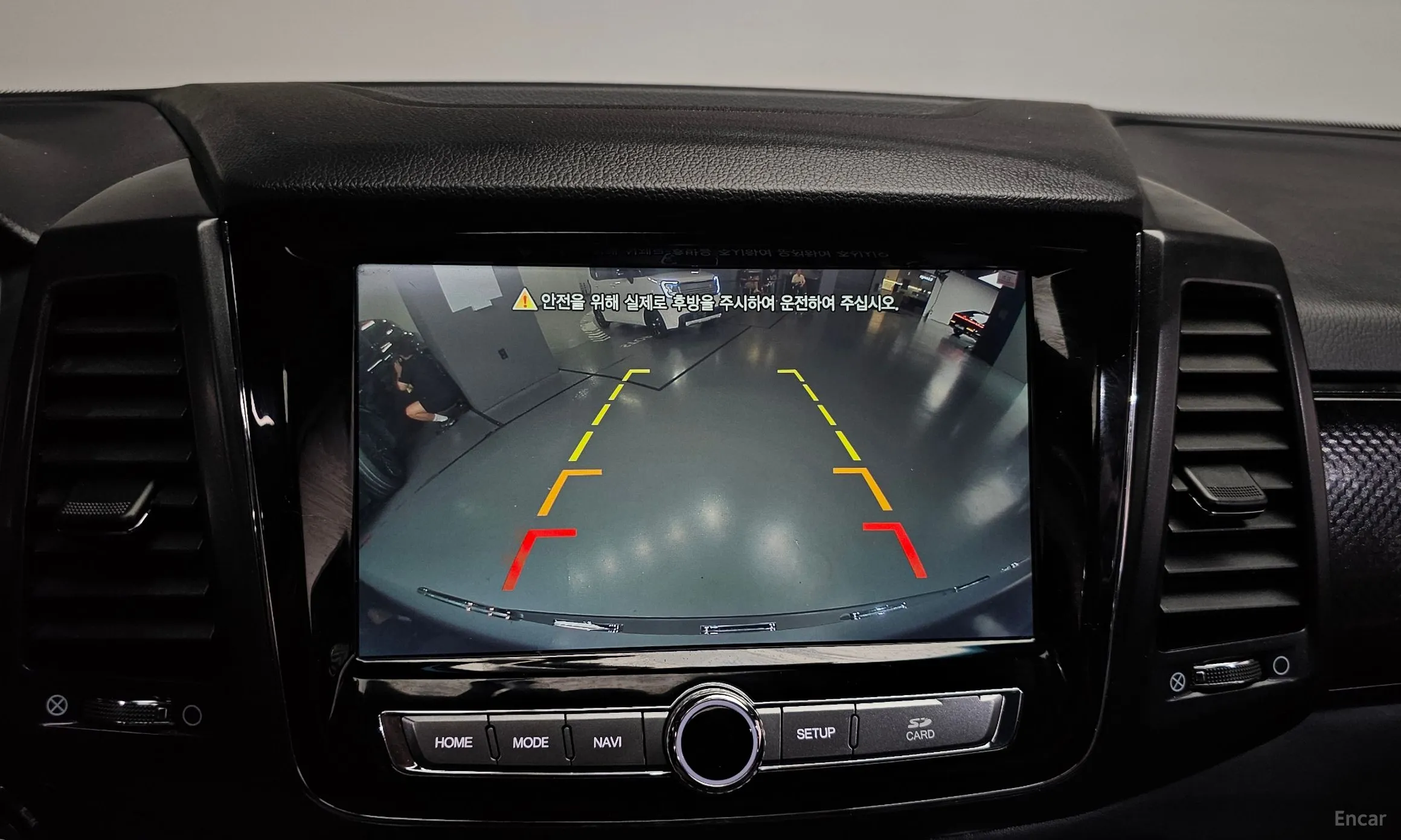 KG Mobility (SsangYong) Rexton Sports превью 15