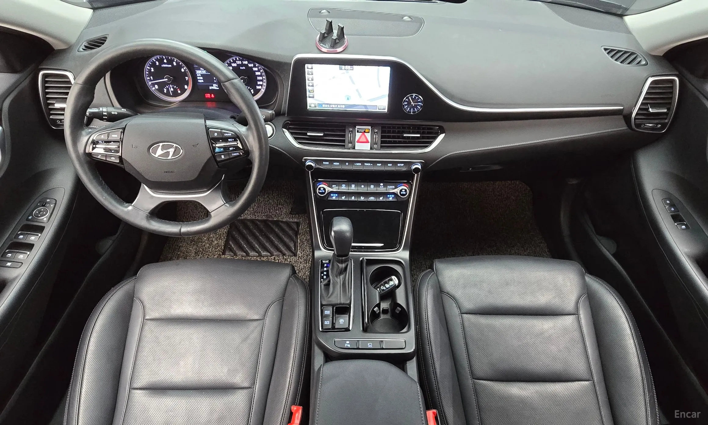 Hyundai Grandeur IG превью 7